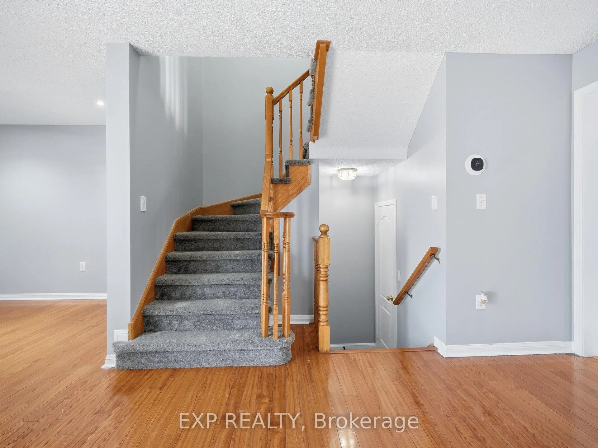 Photo 22 of 48 Mount Ranier Crescent, Brampton, Sandringham-Wellington — HOMEH