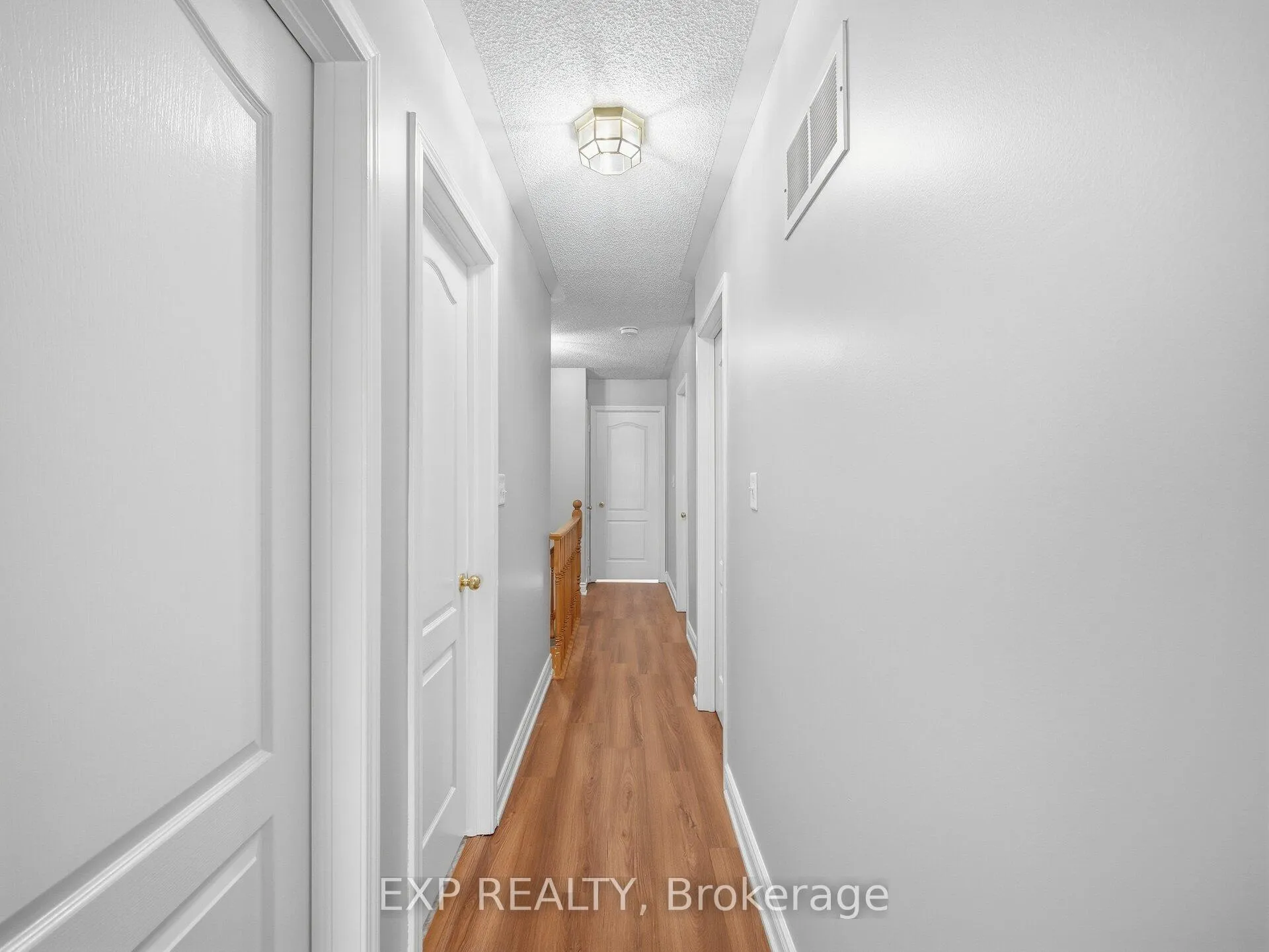 Photo 24 of 48 Mount Ranier Crescent, Brampton, Sandringham-Wellington — HOMEH