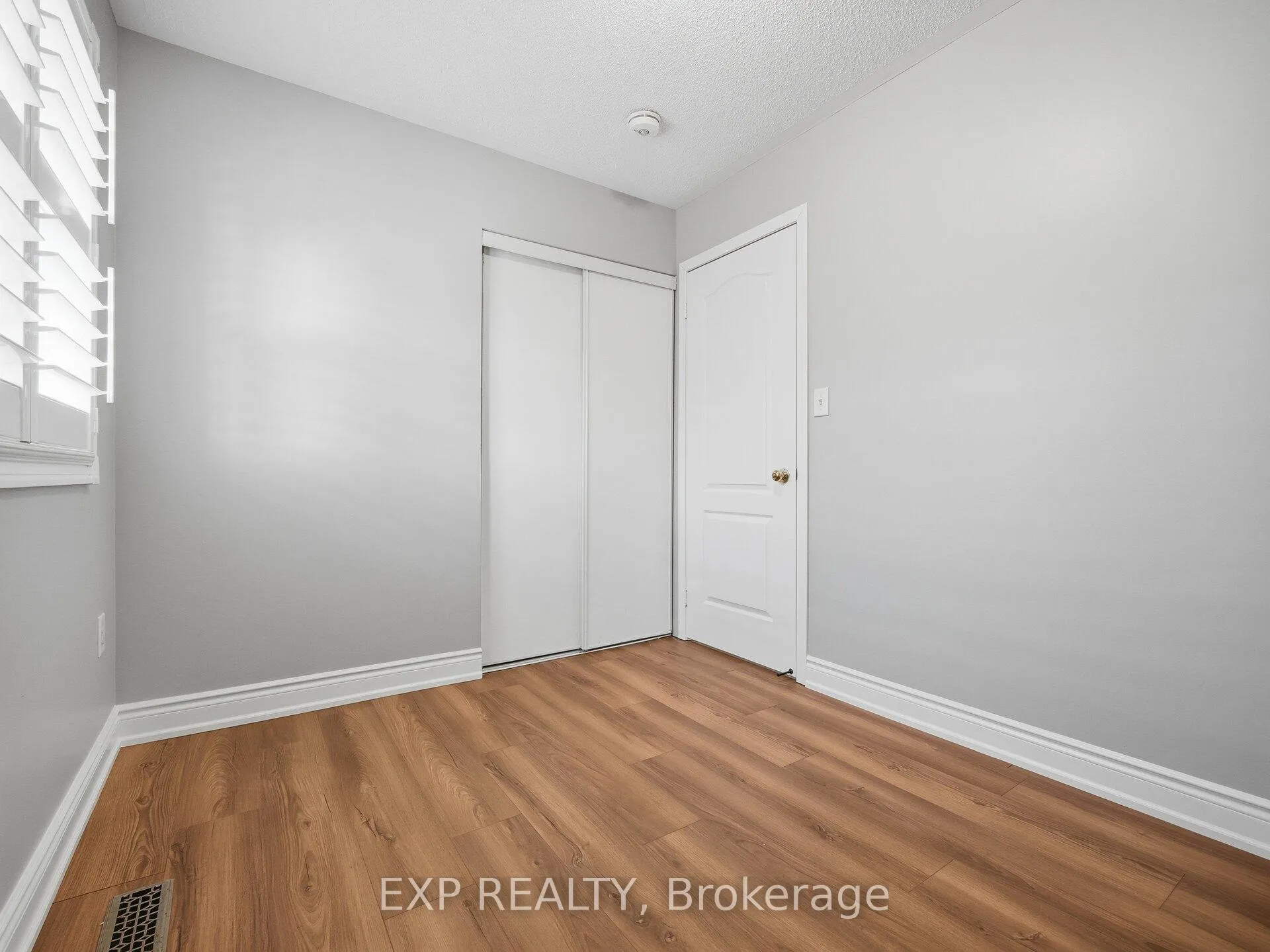 Photo 37 of 48 Mount Ranier Crescent, Brampton, Sandringham-Wellington — HOMEH