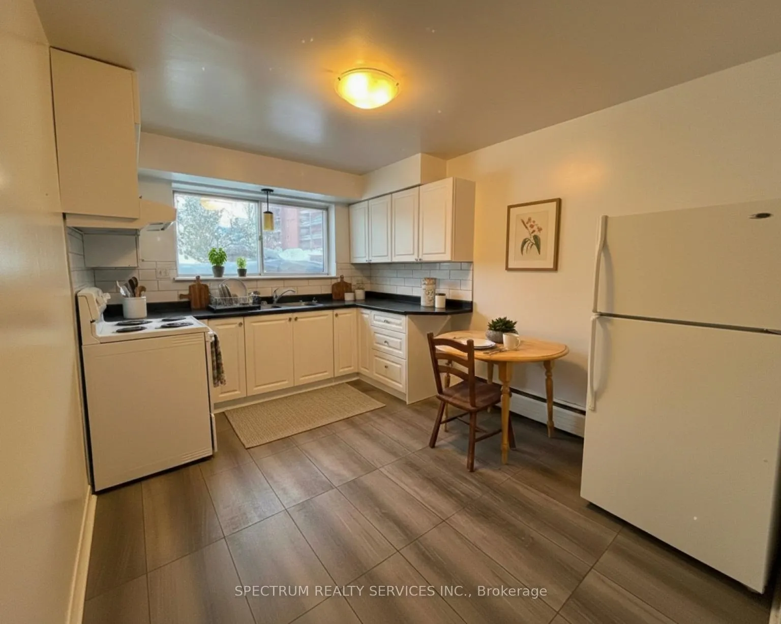 Photo 3 of Unit 3, 357 Connaught Street, Kitchener — HOMEH