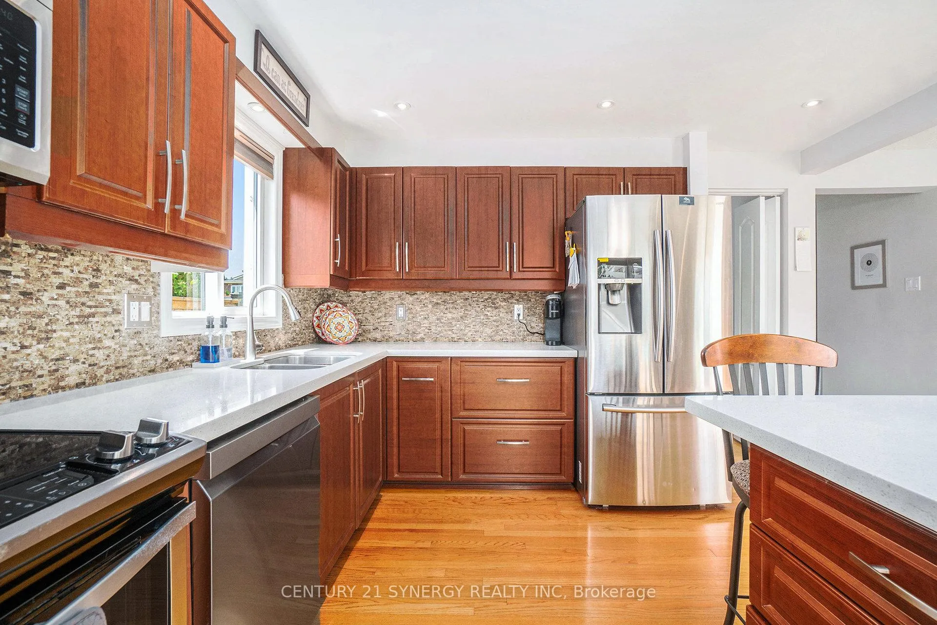 Photo 12 of 488 Harrowsmith Way, Ottawa, Fallingbrook/Gardenway South — HOMEH