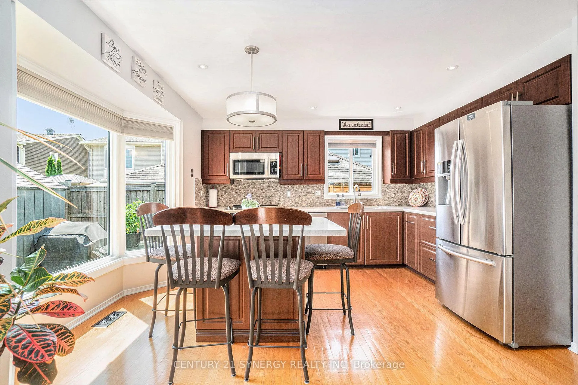 Photo 13 of 488 Harrowsmith Way, Ottawa, Fallingbrook/Gardenway South — HOMEH