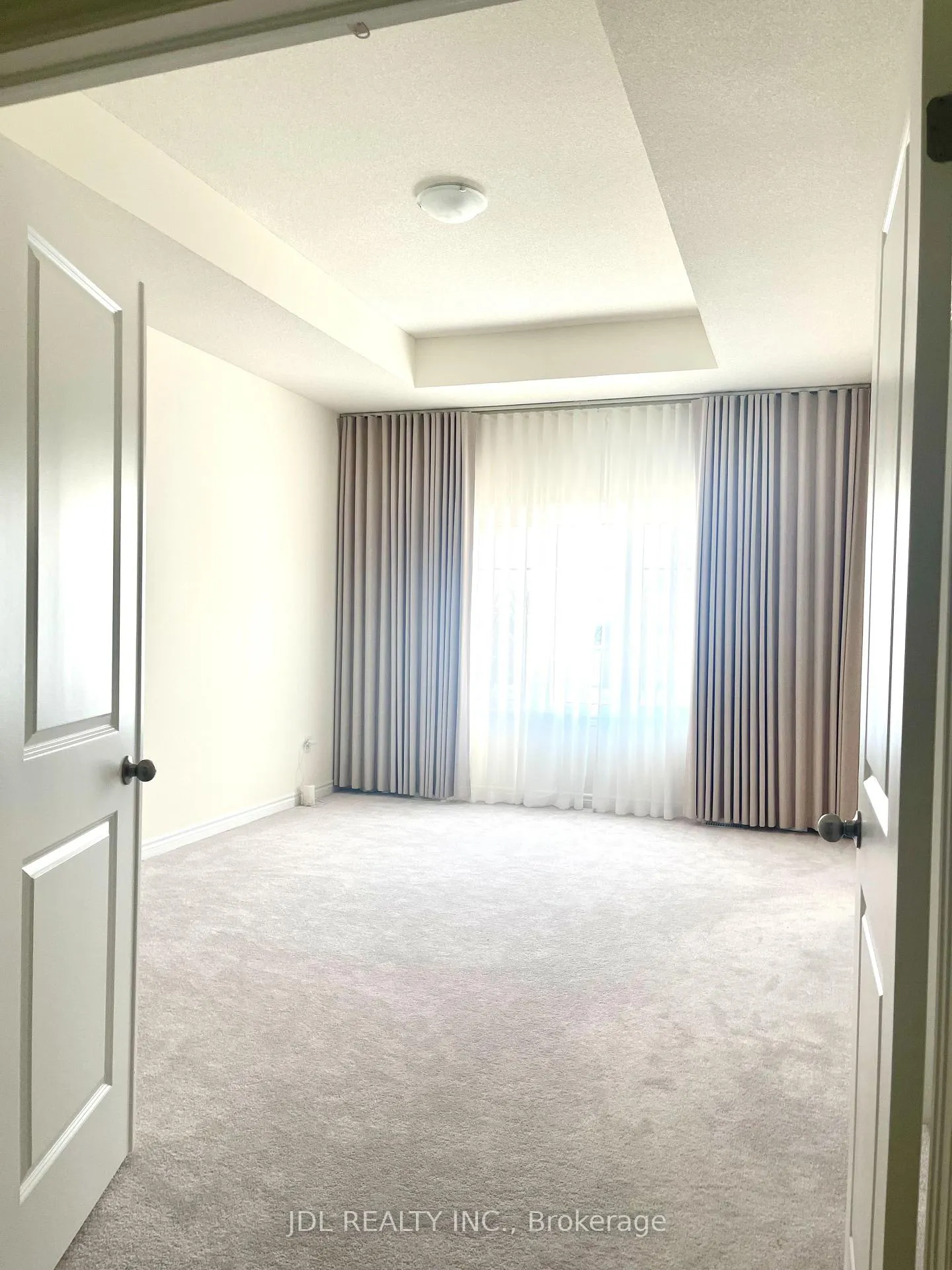 Photo 11 of 3167 Blazing Star Avenue, Pickering, Rural Pickering — HOMEH