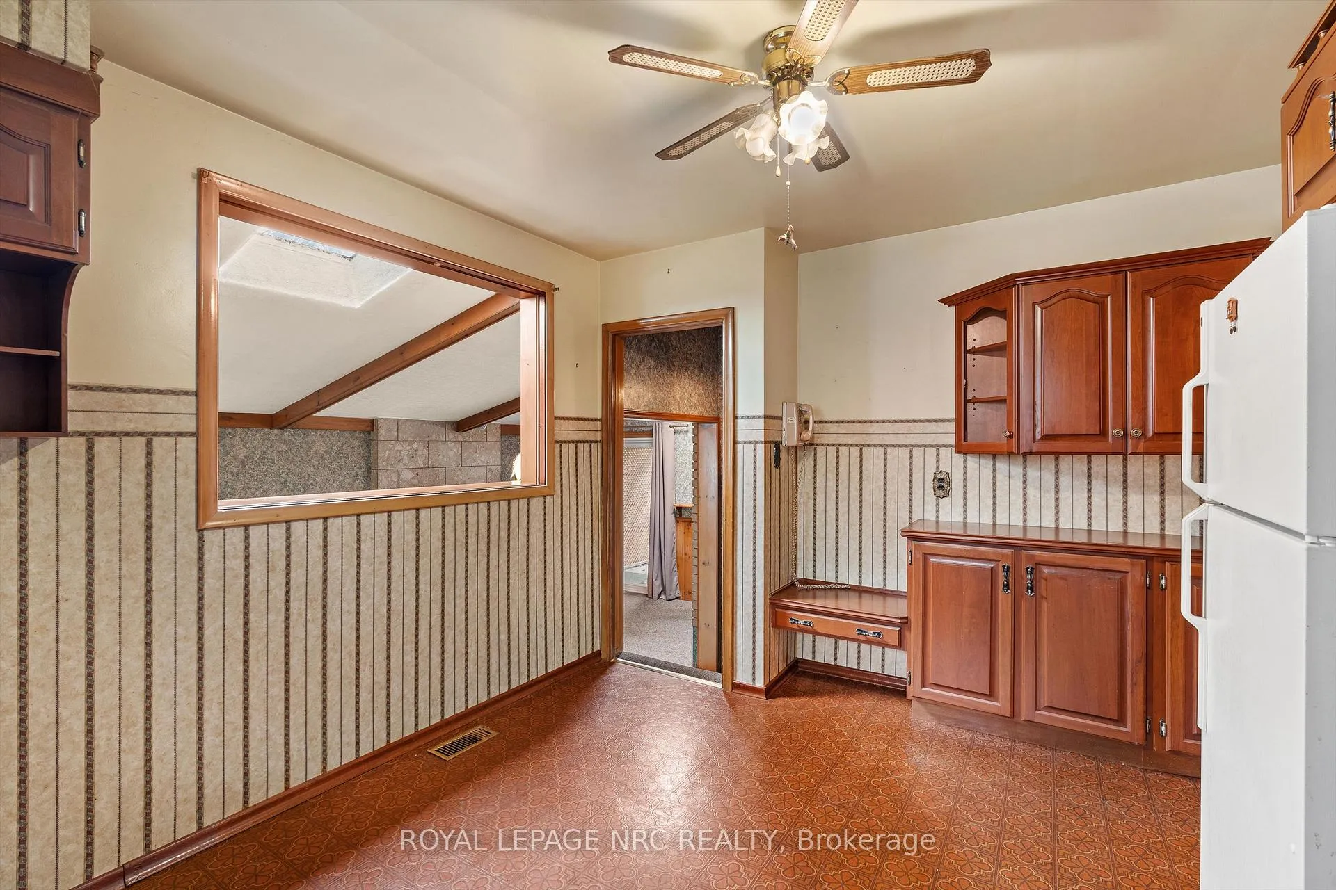 Photo 11 of 4119 Aberdeen Road, Lincoln, Beamsville — HOMEH