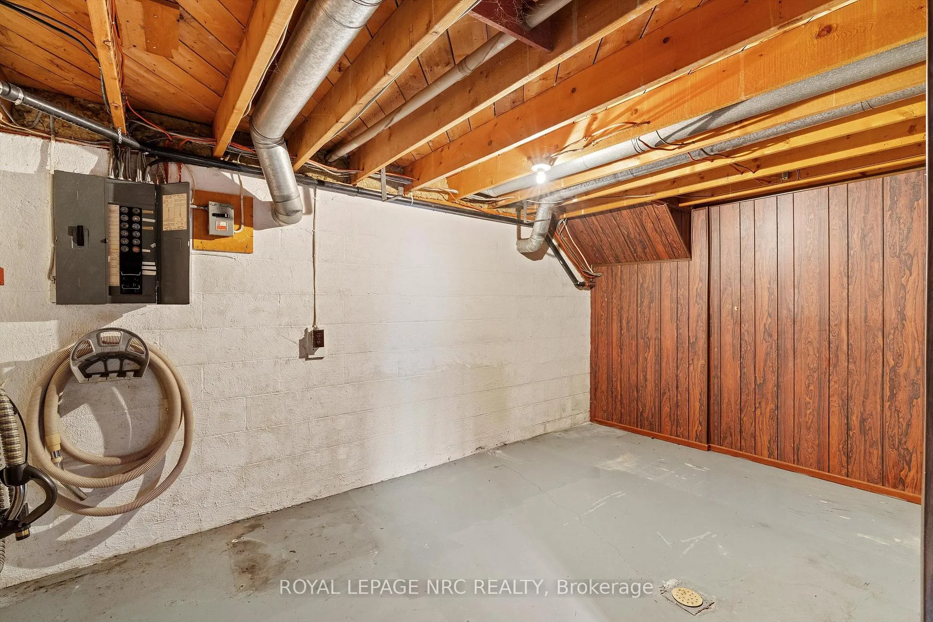 Photo 30 of 4119 Aberdeen Road, Lincoln, Beamsville — HOMEH