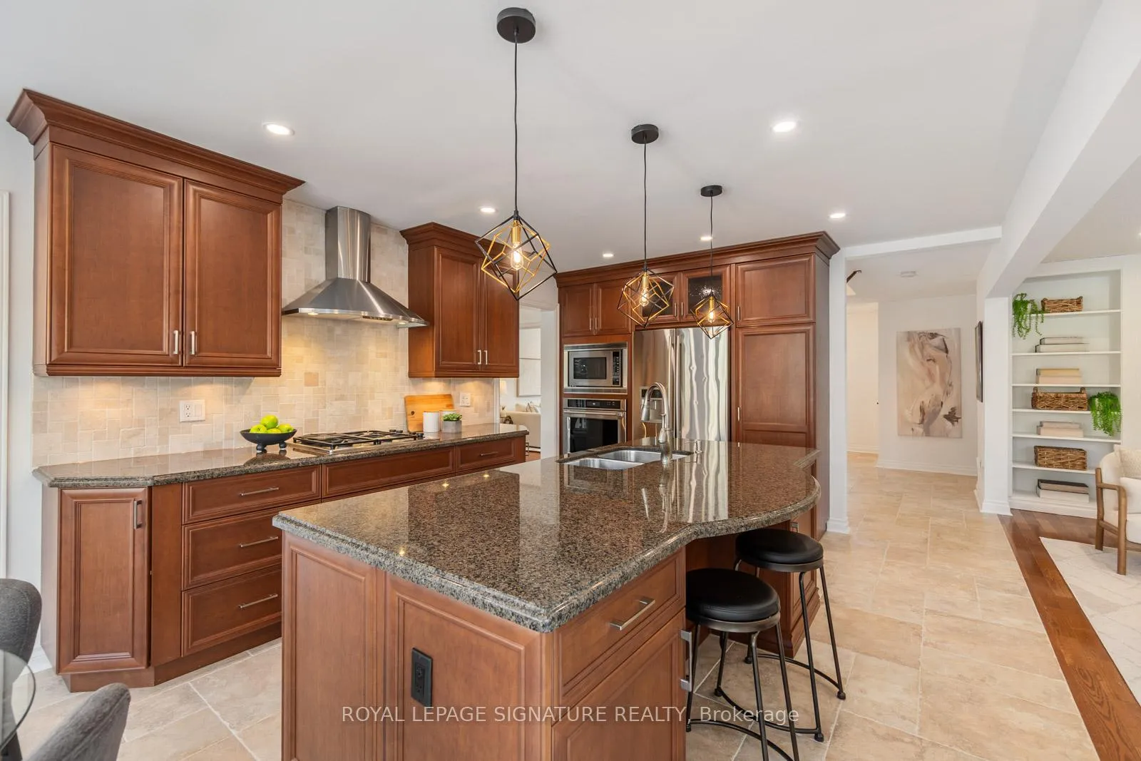 Photo 17 of 51 Tilman Circle, Markham, Markham Village — HOMEH