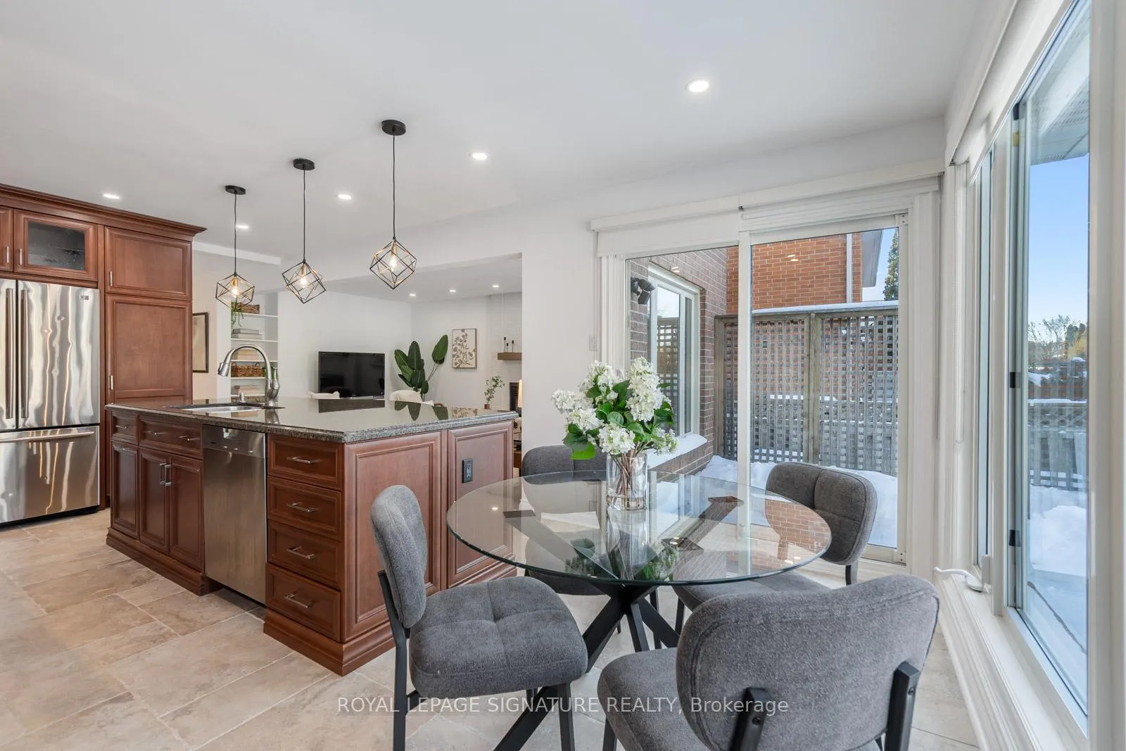 Photo 23 of 51 Tilman Circle, Markham, Markham Village — HOMEH
