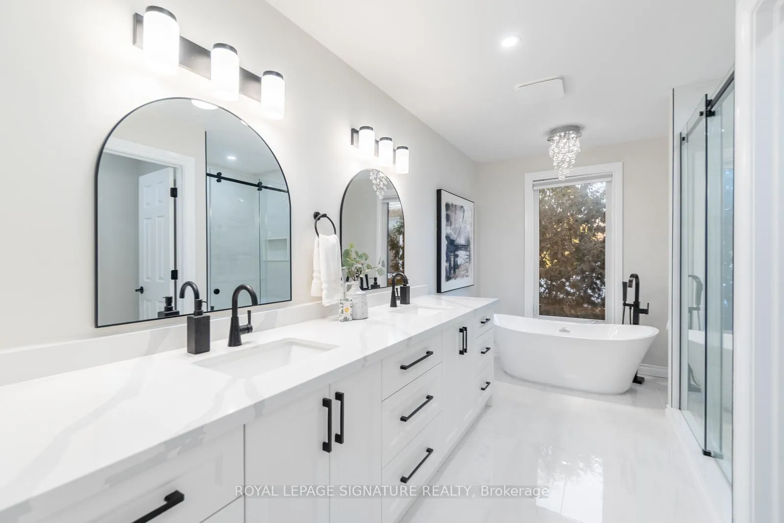 Photo 28 of 51 Tilman Circle, Markham, Markham Village — HOMEH