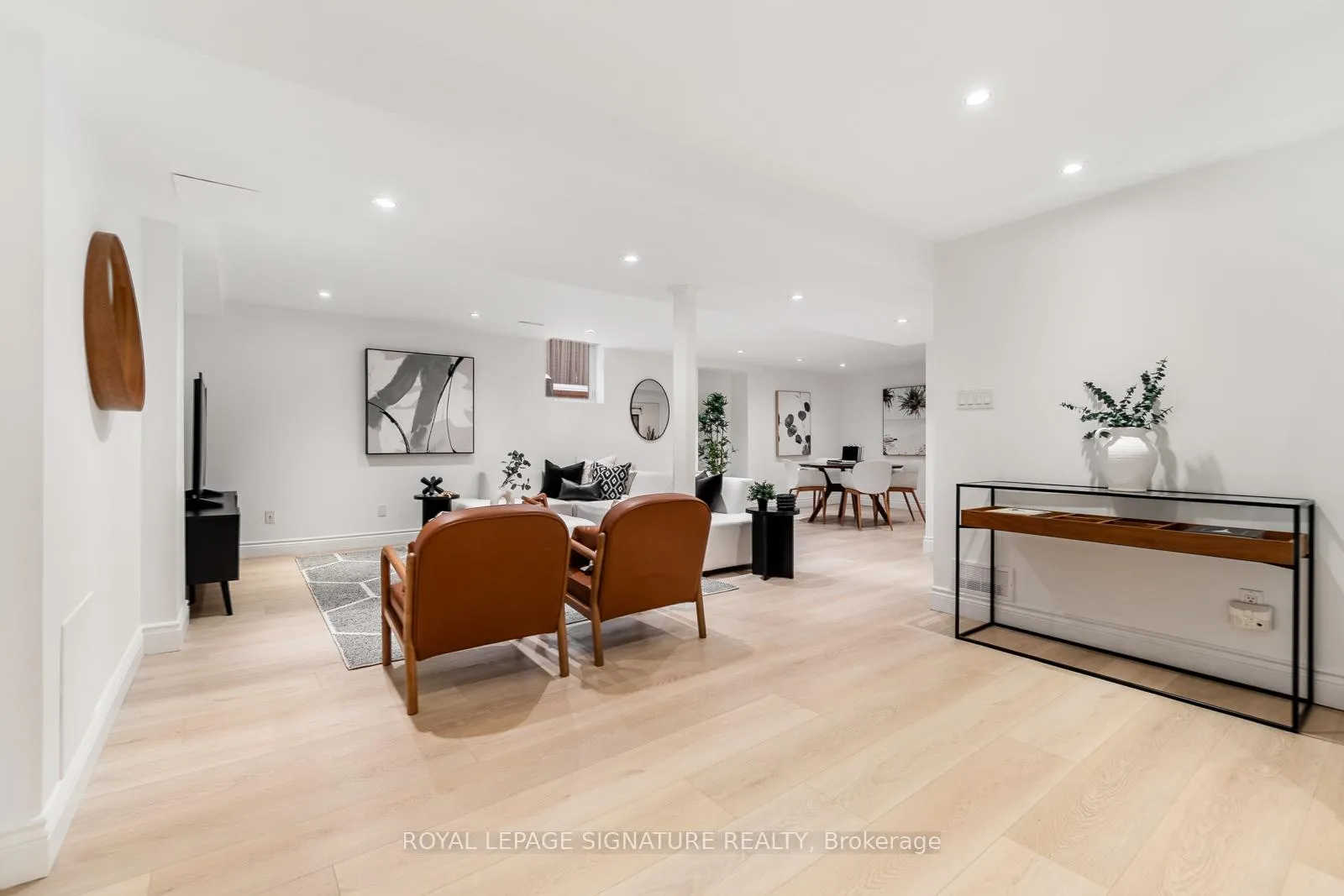 Photo 38 of 51 Tilman Circle, Markham, Markham Village — HOMEH