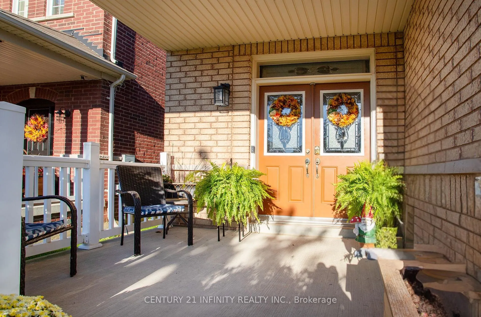 Photo 3 of 1599 Quail Run Drive, Oshawa, Taunton — HOMEH