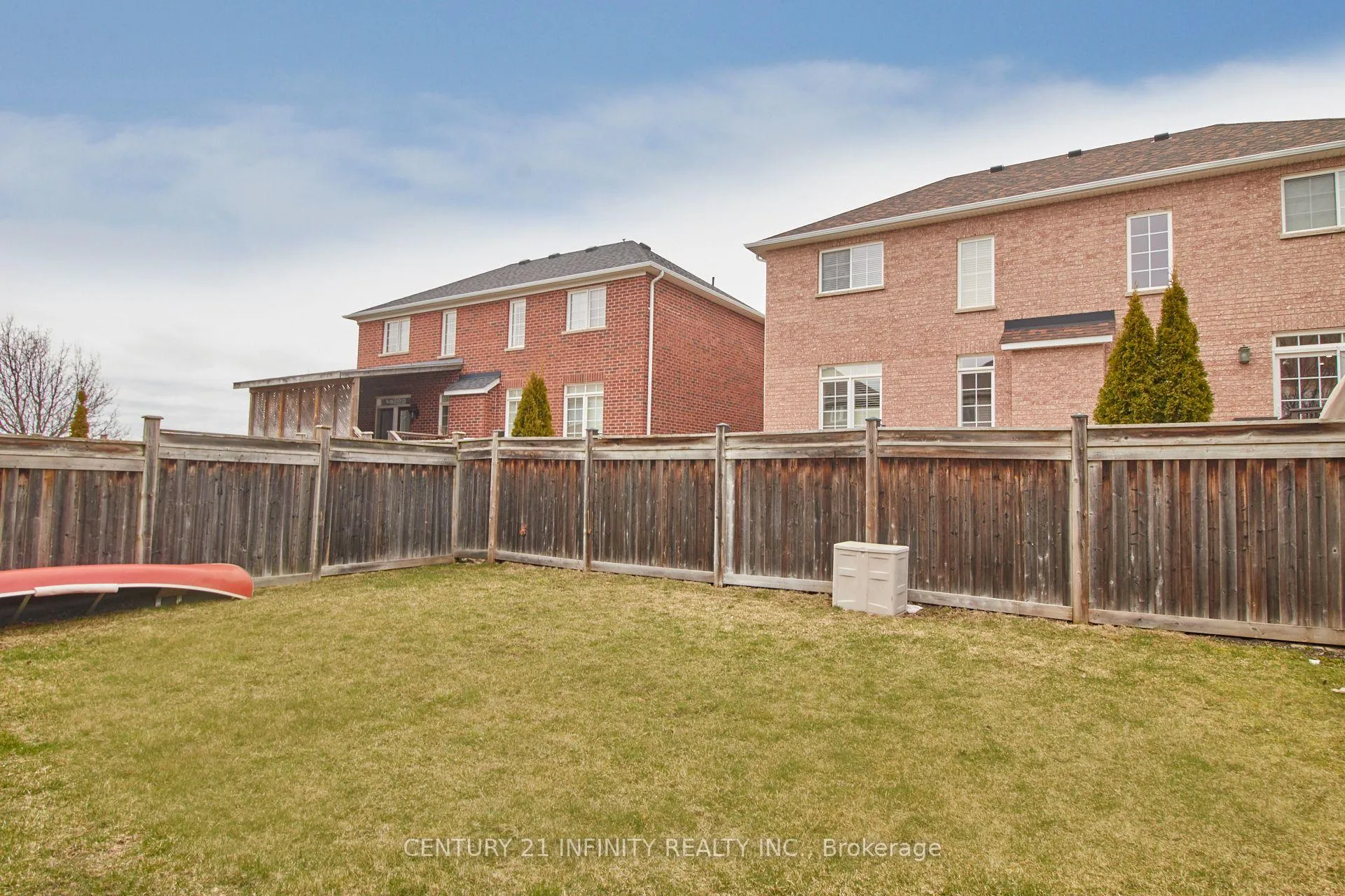 Photo 34 of 1599 Quail Run Drive, Oshawa, Taunton — HOMEH