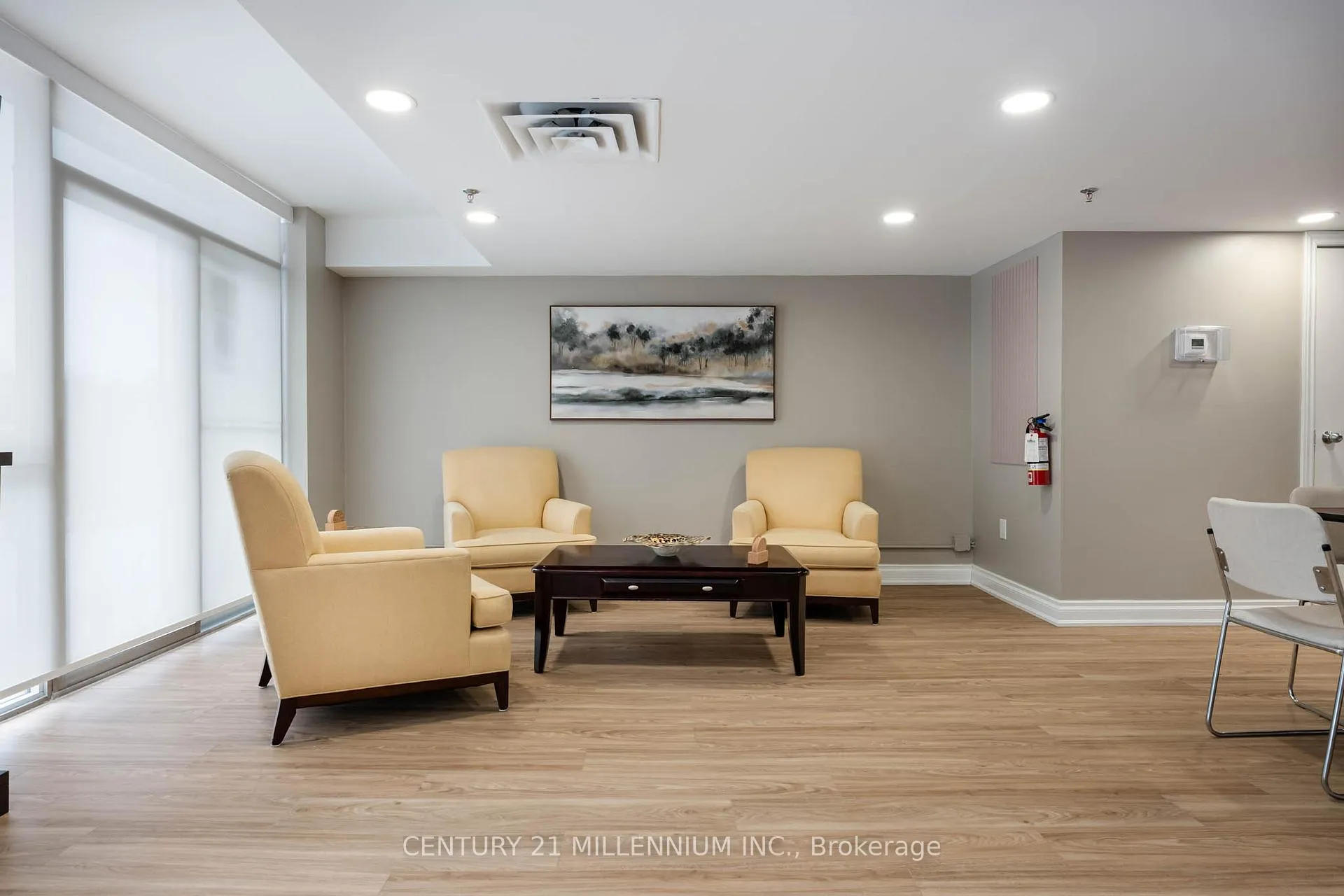 Photo 35 of Unit 1708, 20 Mcfarlane Drive, Halton Hills, Georgetown — HOMEH