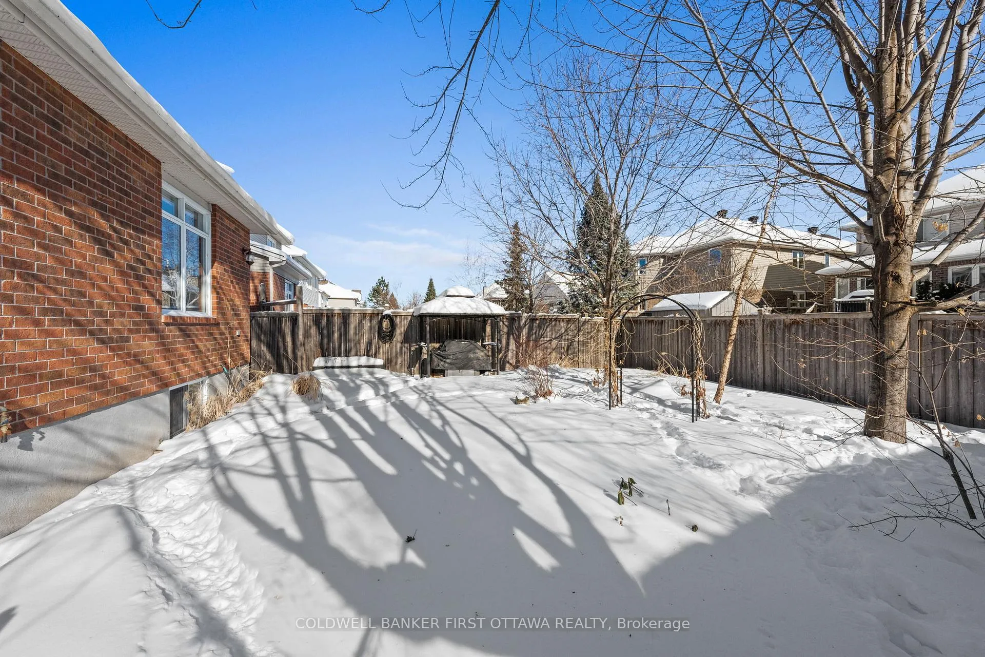 Photo 32 of 4471 Shoreline Drive, Ottawa, Riverside South/Gloucester Glen — HOMEH