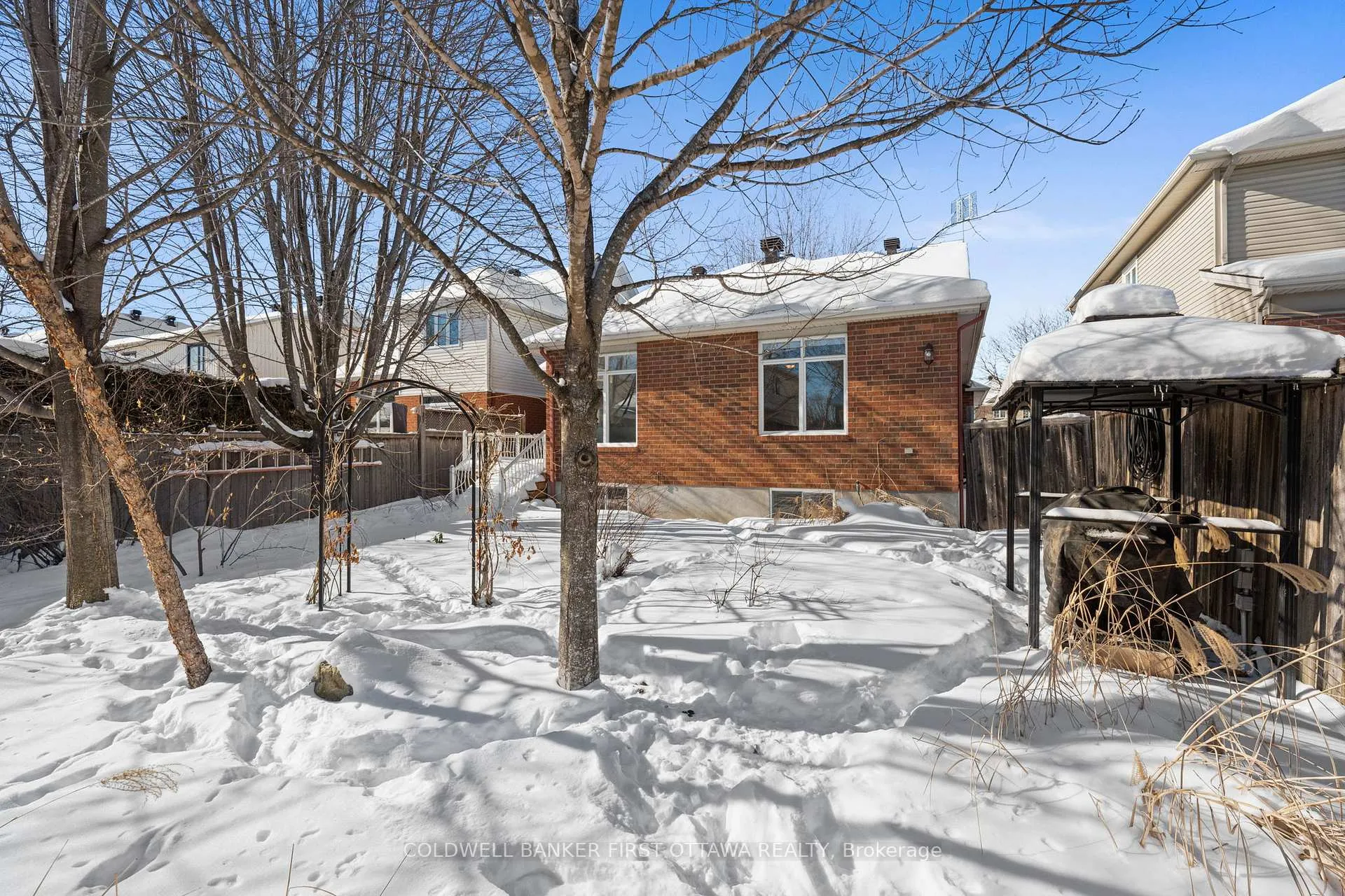 Photo 34 of 4471 Shoreline Drive, Ottawa, Riverside South/Gloucester Glen — HOMEH