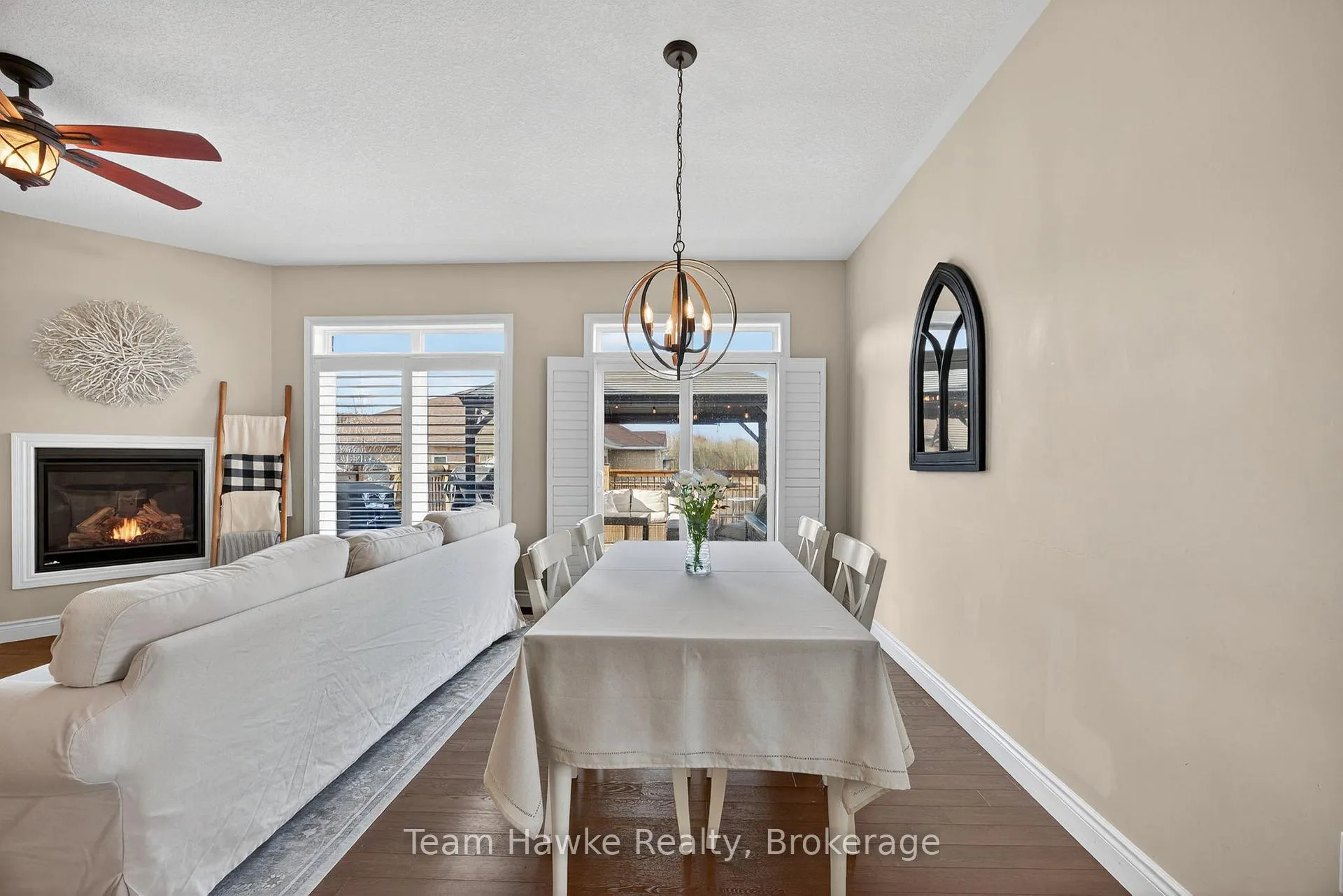 Photo 11 of 26 Sheppard Drive, Tay, Victoria Harbour — HOMEH