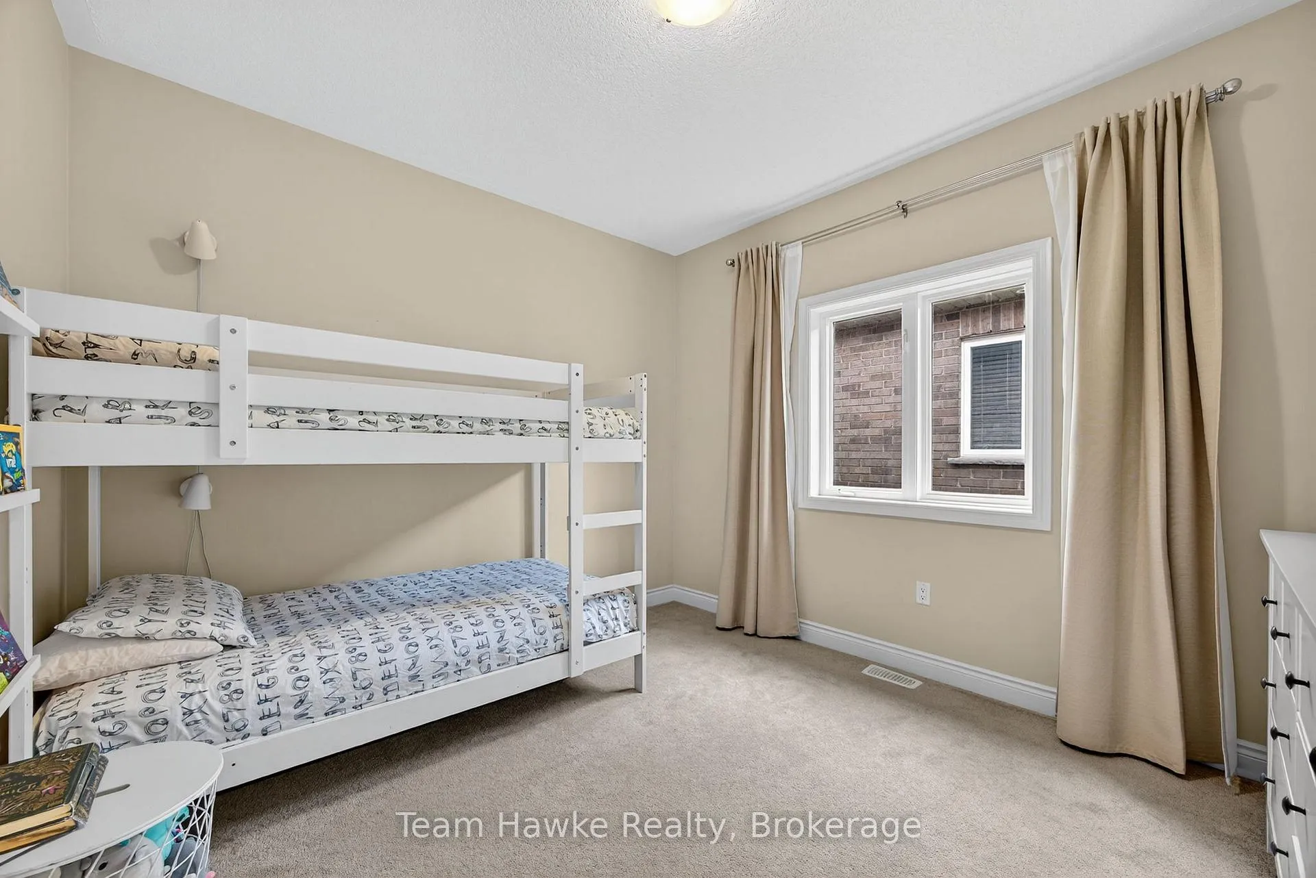 Photo 21 of 26 Sheppard Drive, Tay, Victoria Harbour — HOMEH