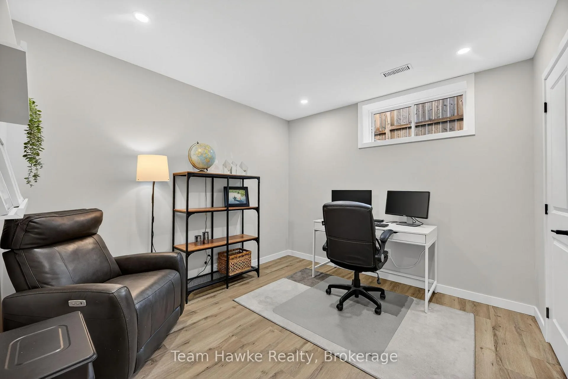 Photo 36 of 26 Sheppard Drive, Tay, Victoria Harbour — HOMEH