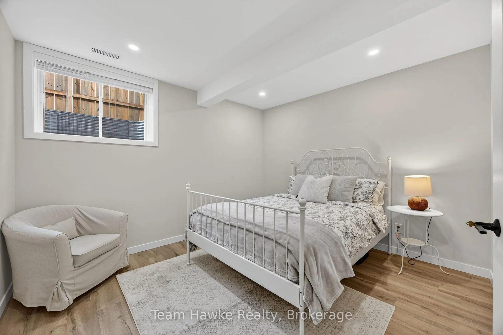 Photo 37 of 26 Sheppard Drive, Tay, Victoria Harbour — HOMEH