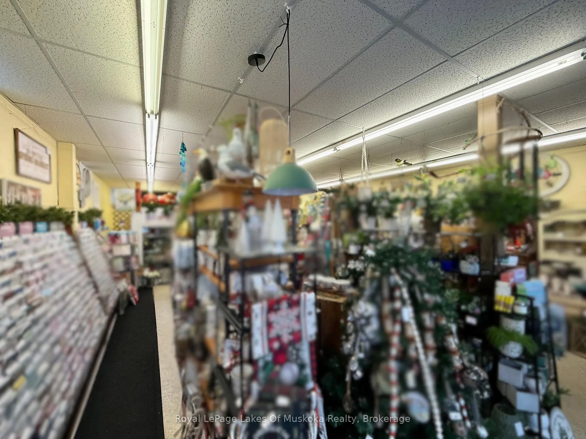 Photo 2 of 185 Ontario Street, Burk's Falls — HOMEH