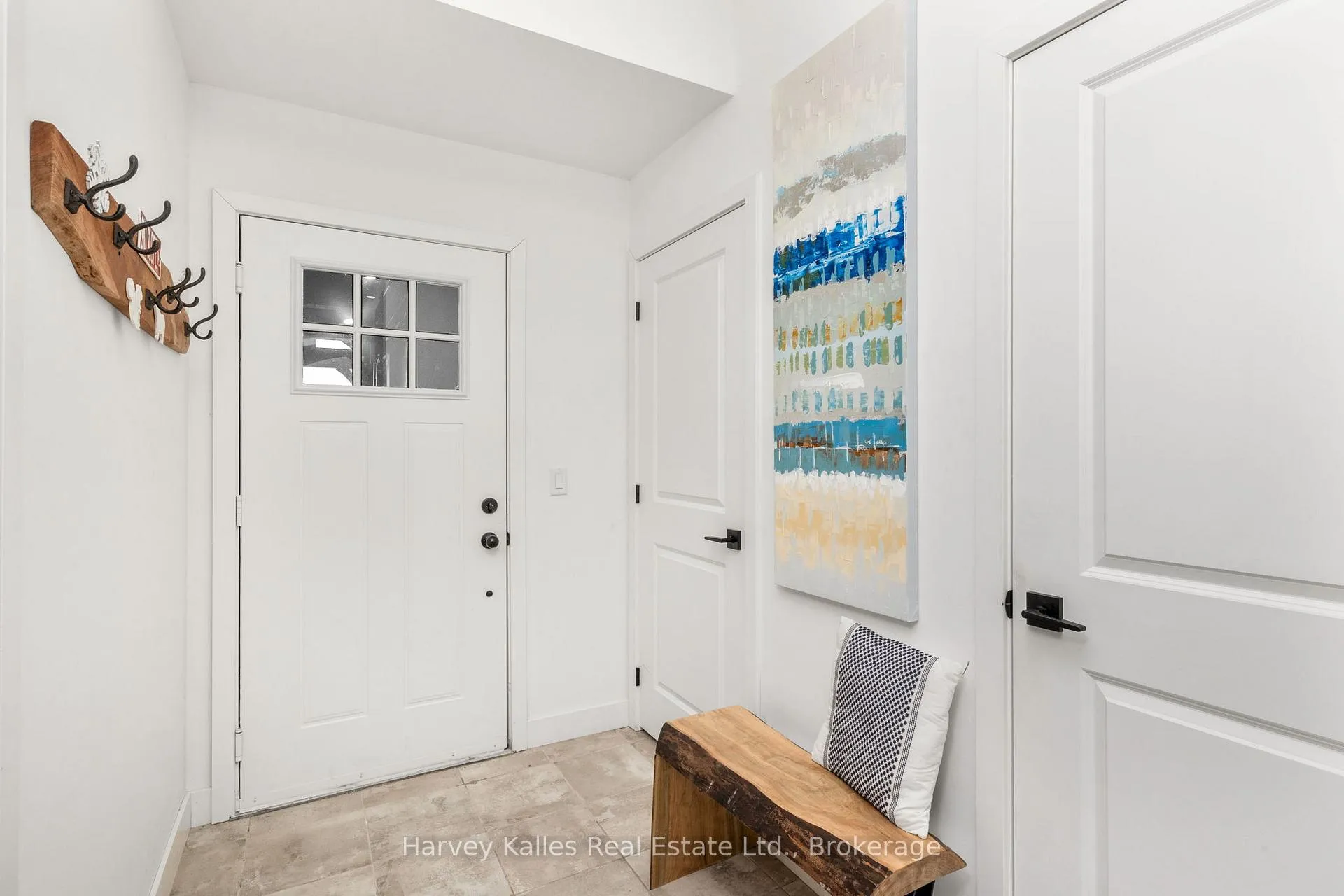 Photo 4 of Unit 103, 16 Beckwith Lane, Blue Mountains — HOMEH