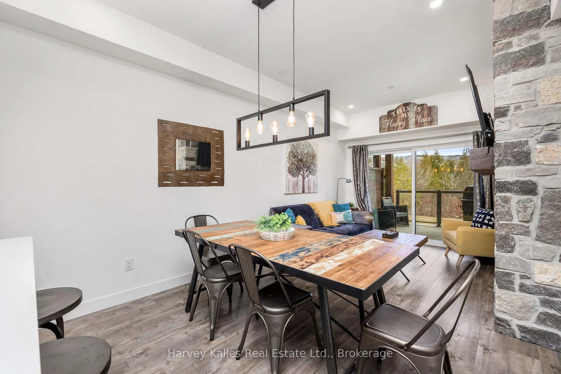 Photo 9 of Unit 103, 16 Beckwith Lane, Blue Mountains — HOMEH