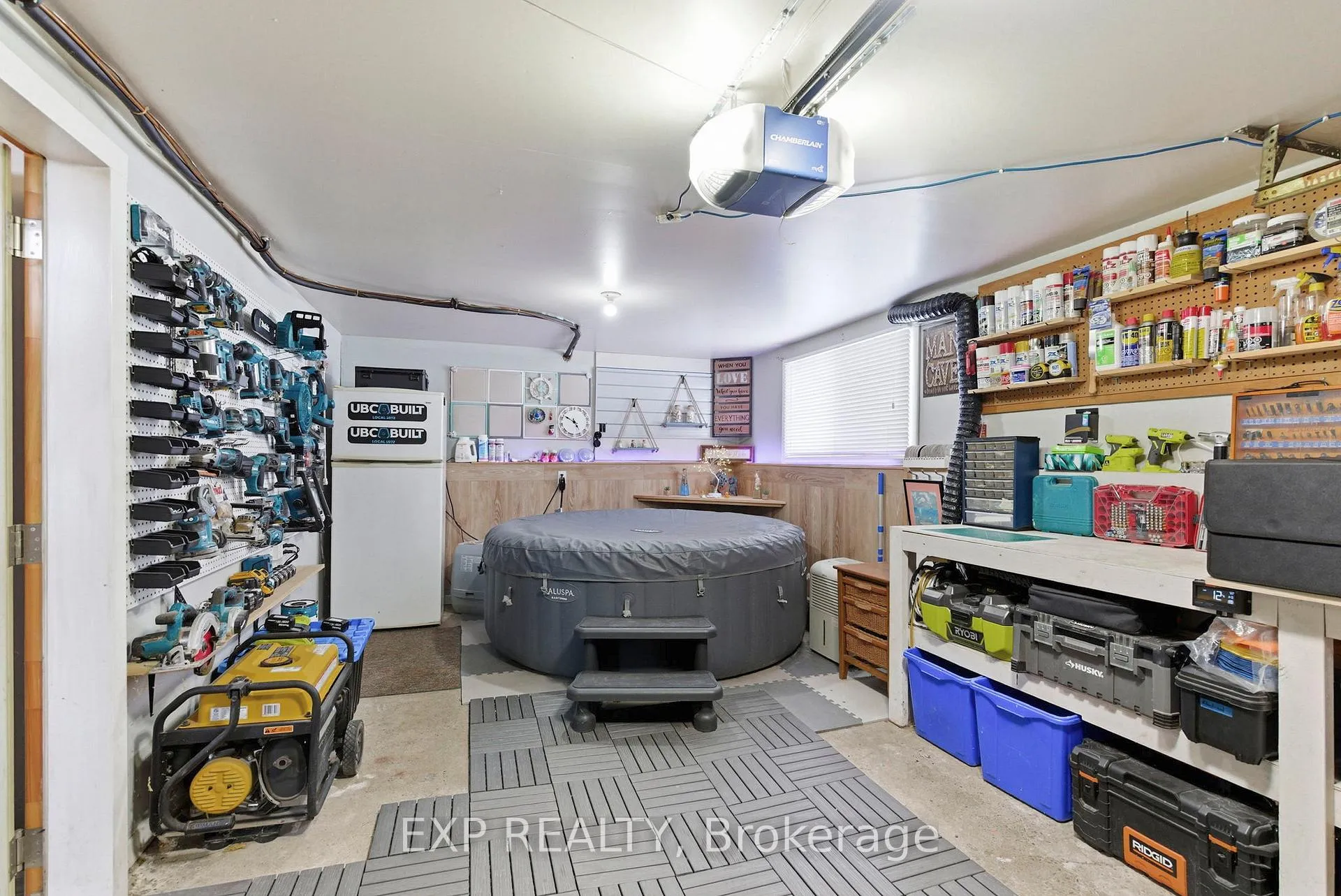 Photo 14 of 735 Montcalm Court, Cornwall — HOMEH