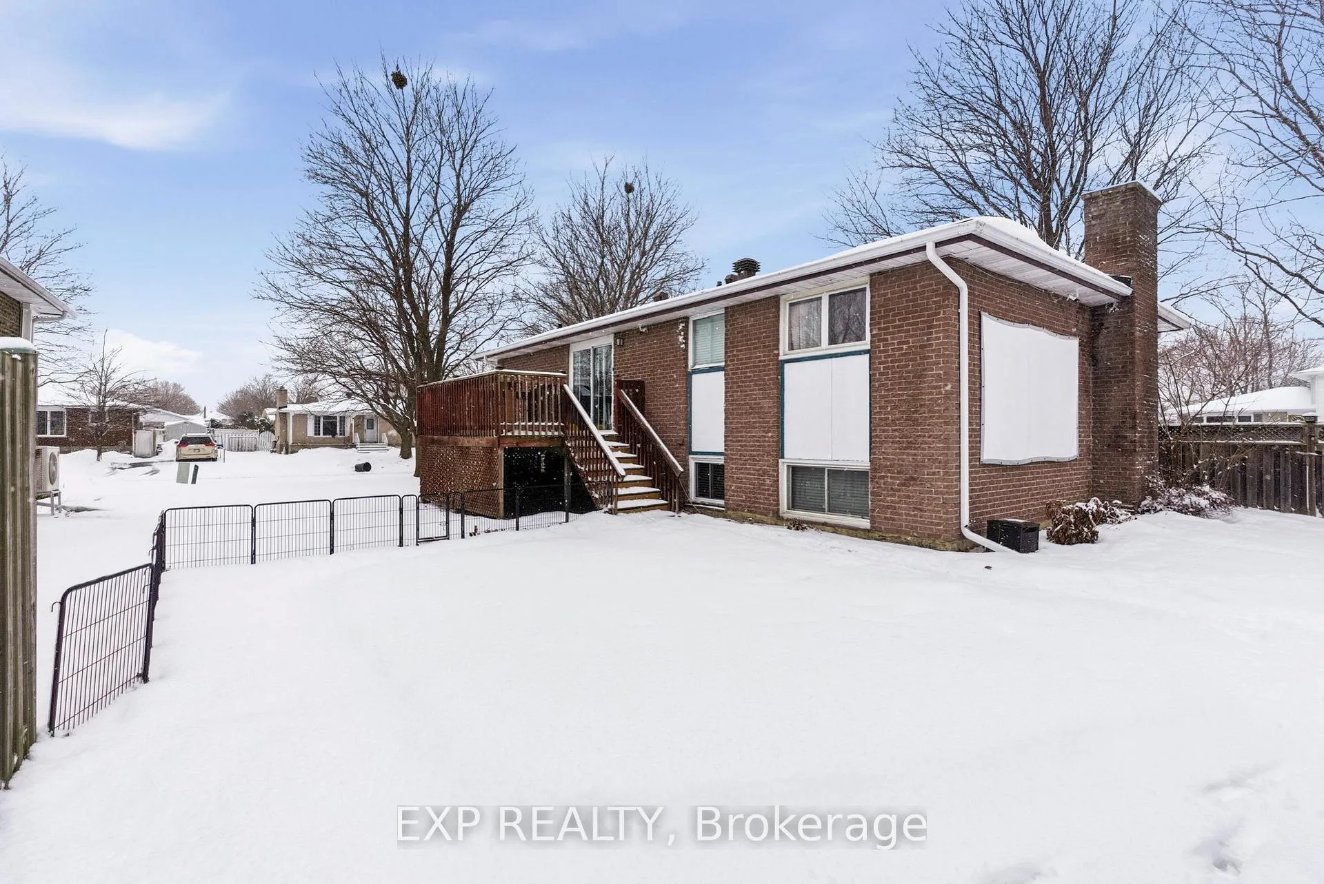 Photo 17 of 735 Montcalm Court, Cornwall — HOMEH