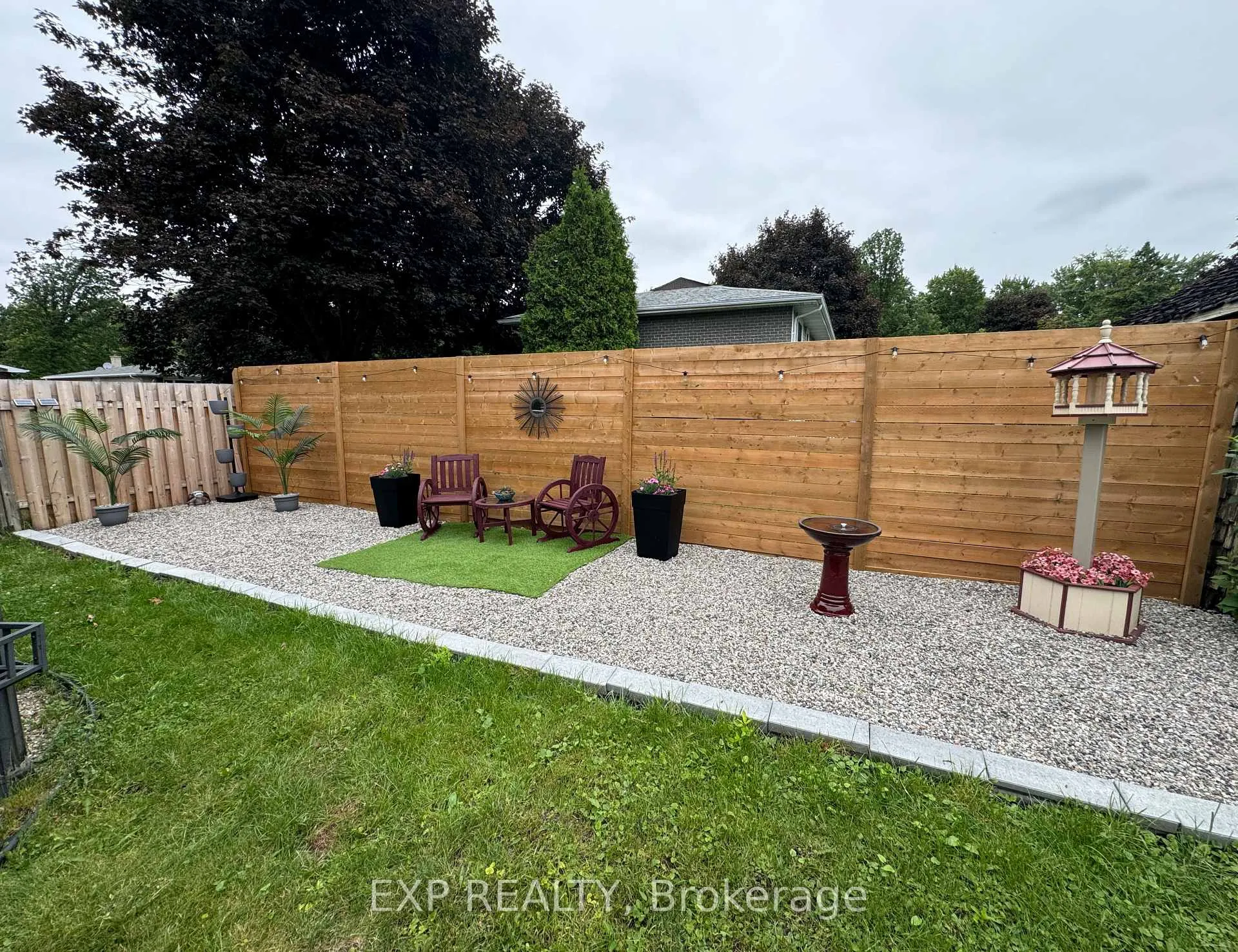Photo 25 of 735 Montcalm Court, Cornwall — HOMEH