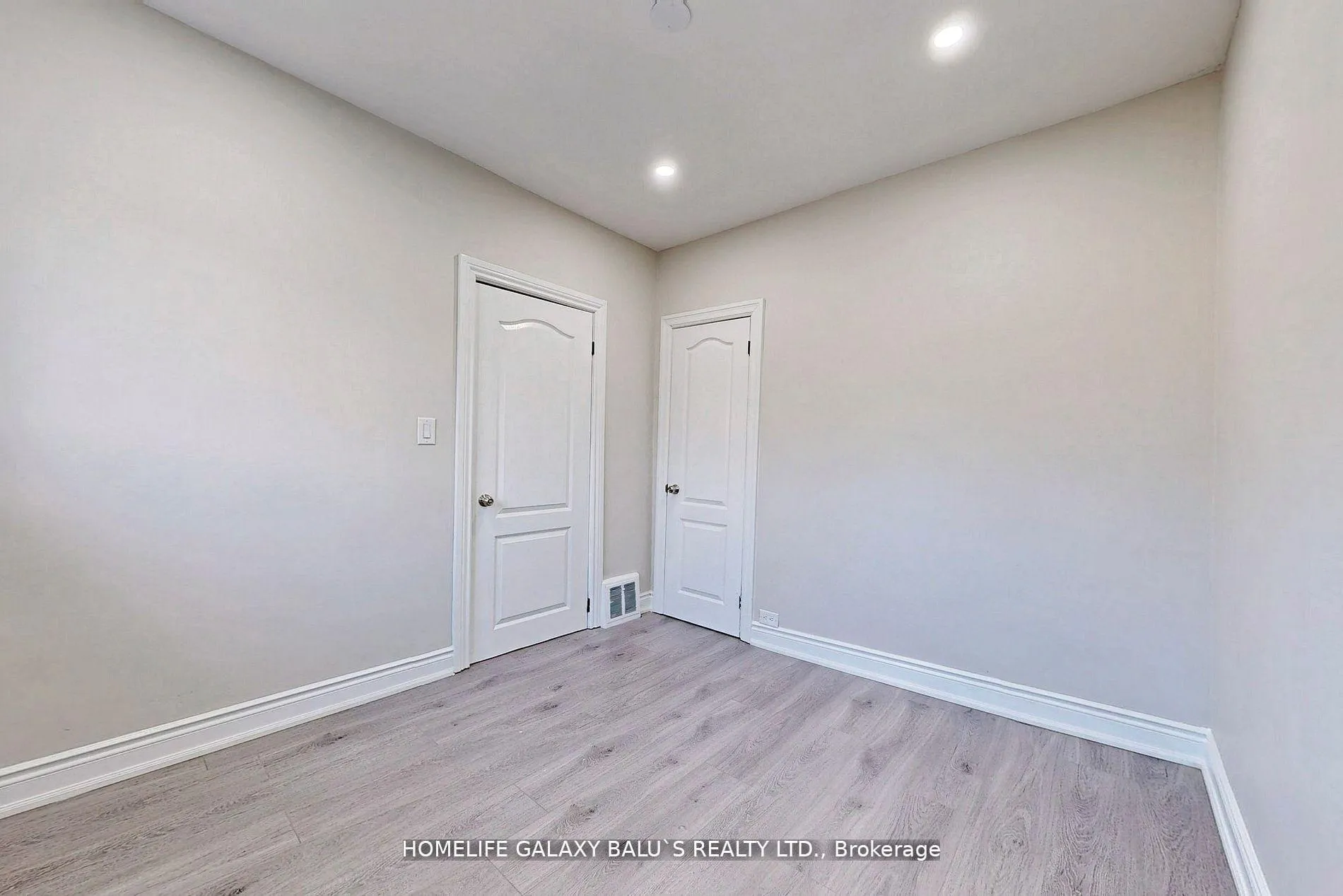 Photo 14 of 287 Olive Avenue, Oshawa, Central — HOMEH