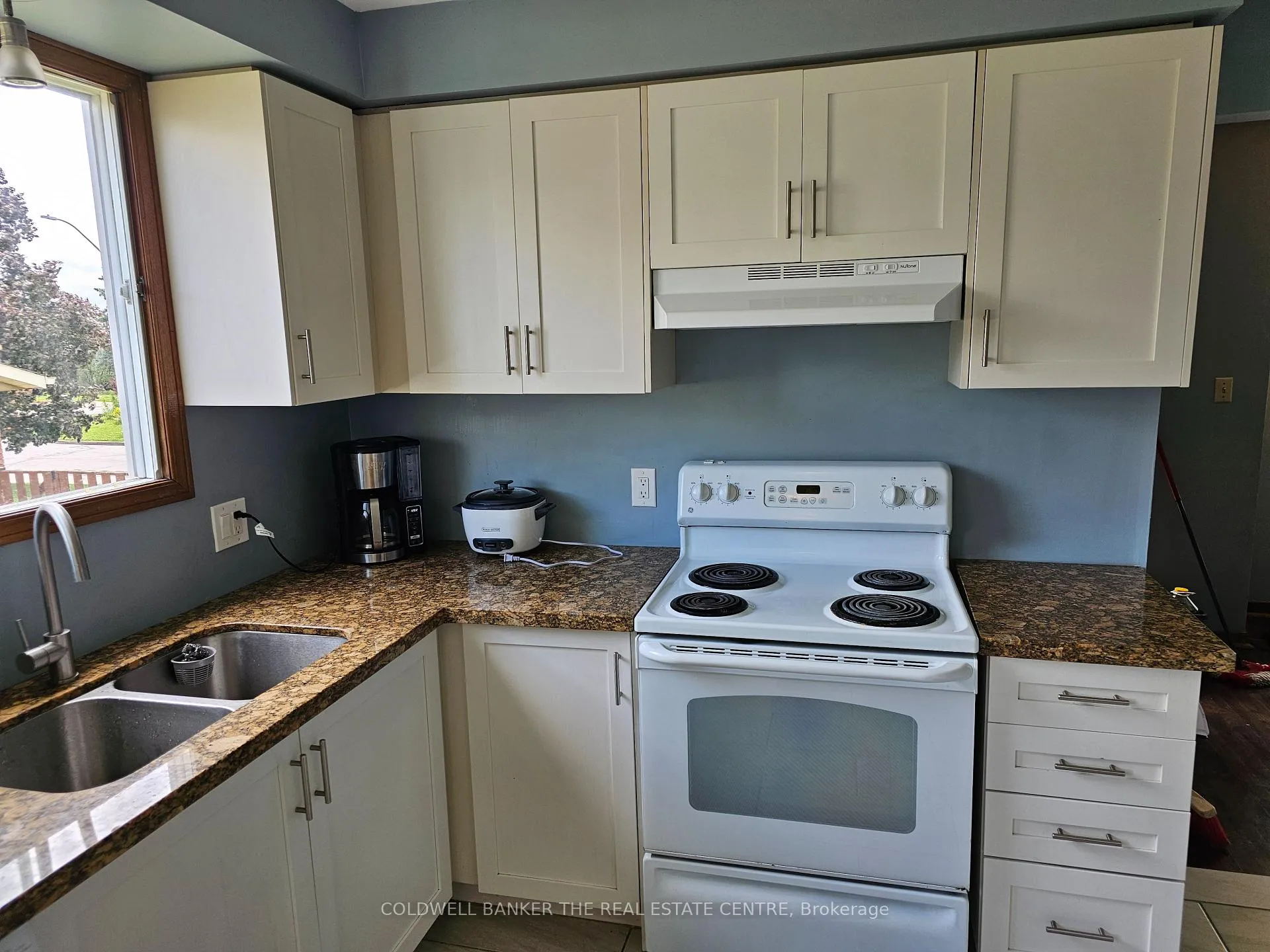 Photo 8 of Unit BEDRM 5, 3 Baxter Crescent, Thorold, Confederation Heights — HOMEH