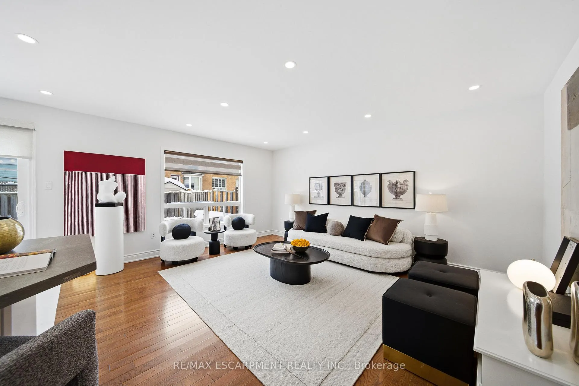 Photo 15 of 911 Zelinsky Crescent, Milton, Coates — HOMEH
