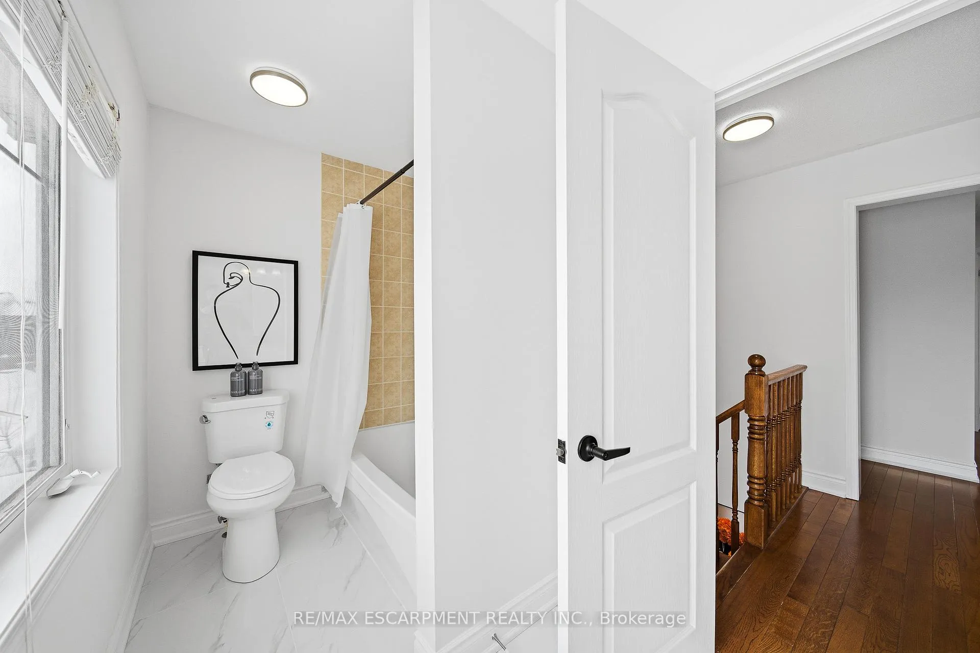 Photo 29 of 911 Zelinsky Crescent, Milton, Coates — HOMEH