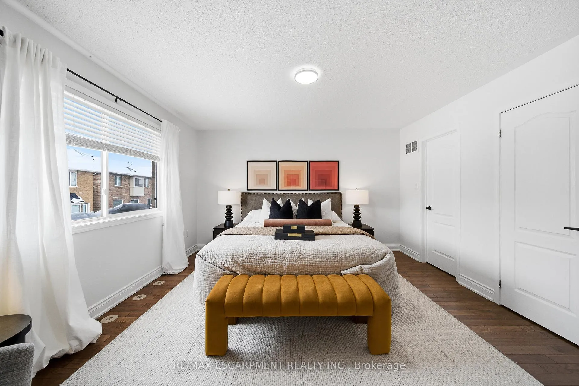 Photo 38 of 911 Zelinsky Crescent, Milton, Coates — HOMEH
