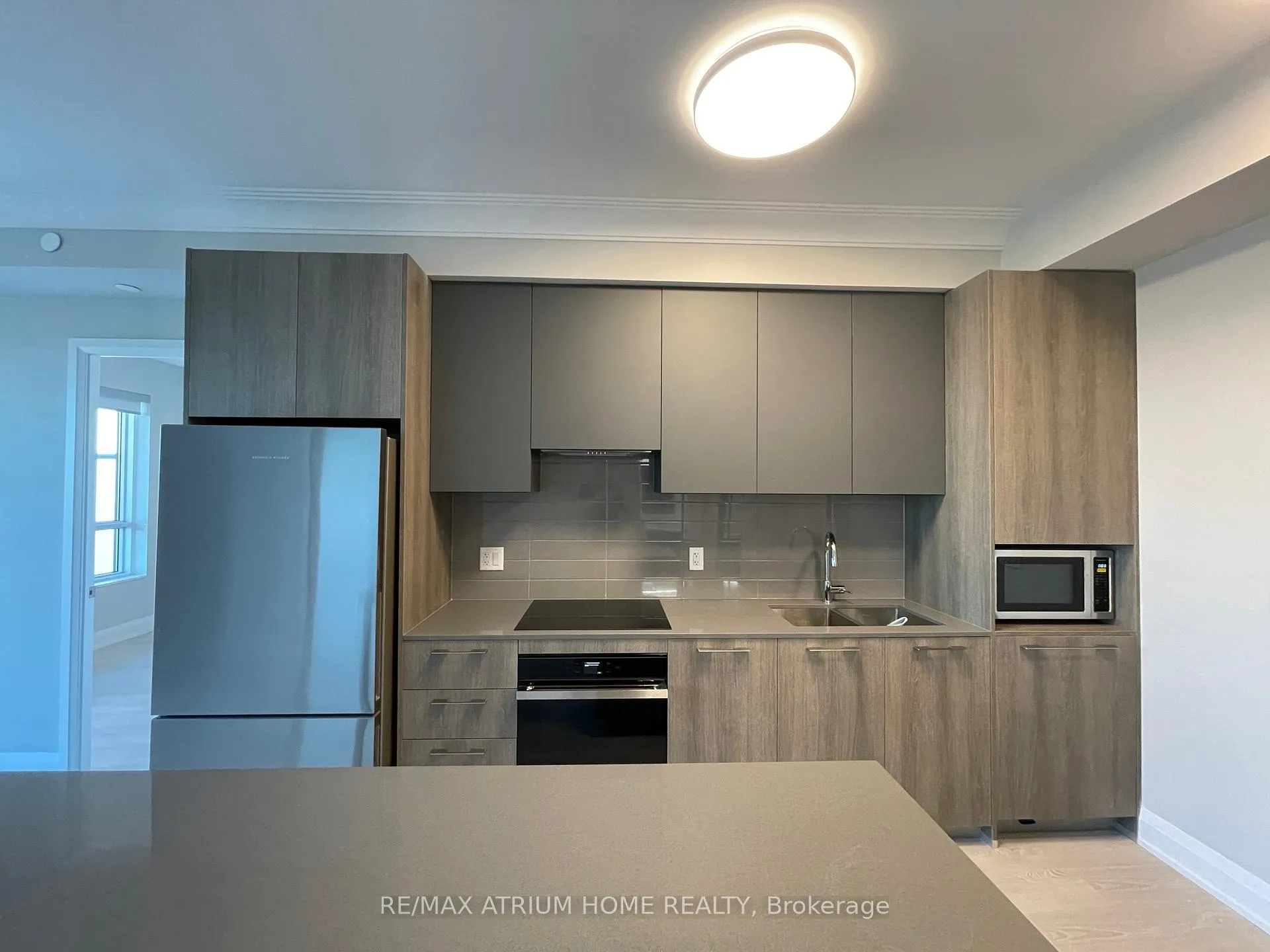 Photo 2 of Unit 4202, 8 Water Walk Drive, Markham, Unionville — HOMEH