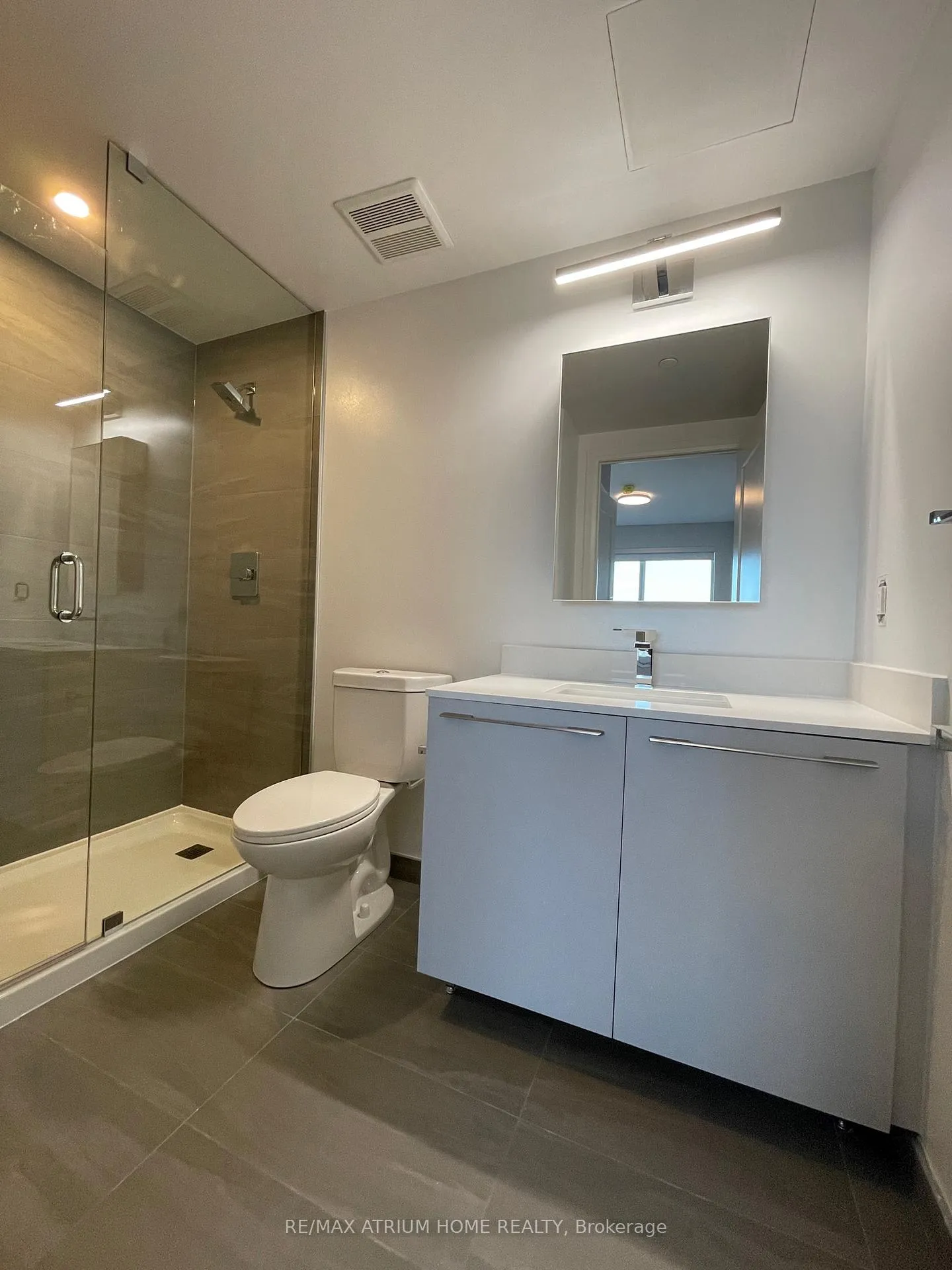 Photo 10 of Unit 4202, 8 Water Walk Drive, Markham, Unionville — HOMEH