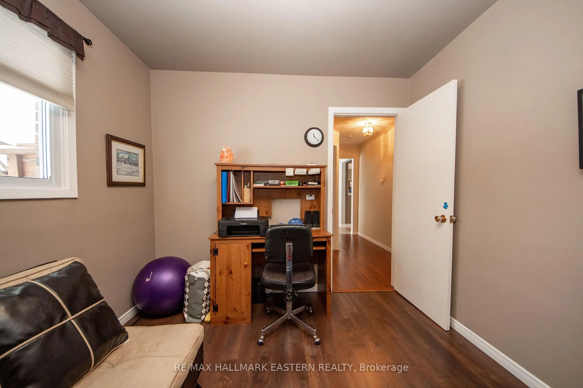 Photo 14 of 664 Deerfield Crescent, Selwyn — HOMEH