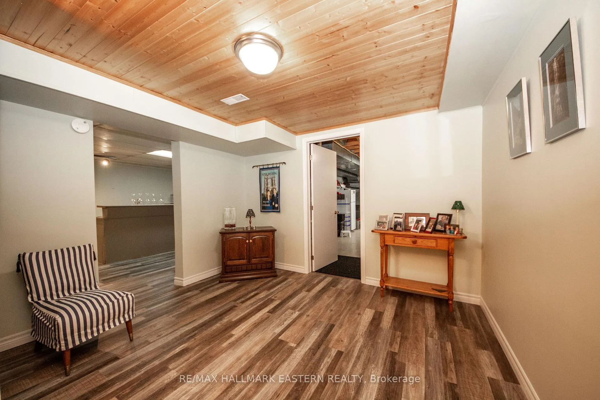 Photo 21 of 664 Deerfield Crescent, Selwyn — HOMEH