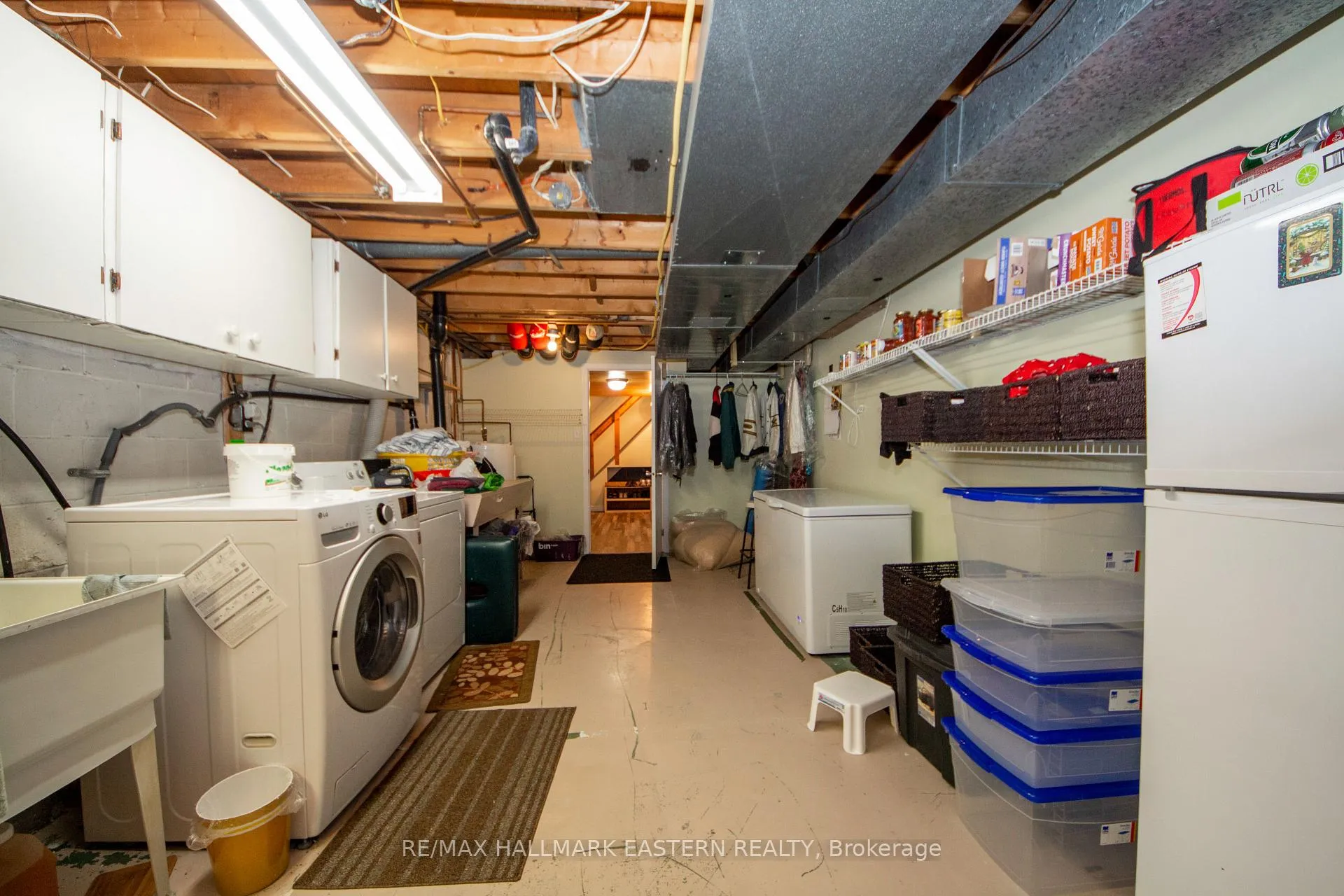 Photo 33 of 664 Deerfield Crescent, Selwyn — HOMEH