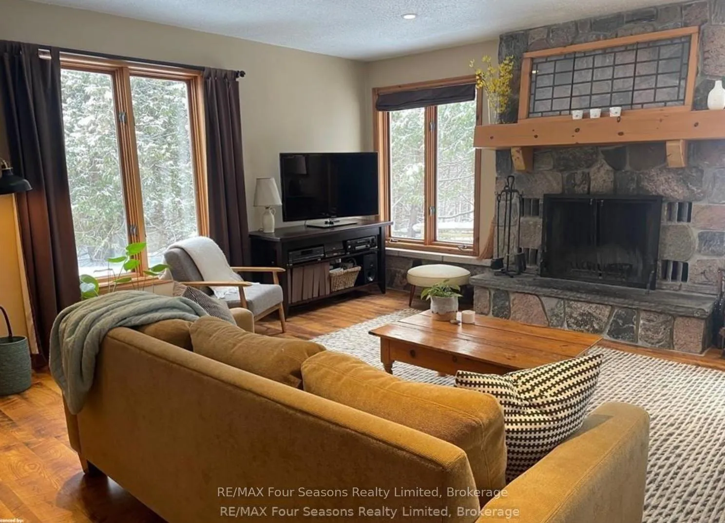 Photo 12 of 516666 7th Line, Blue Mountains — HOMEH