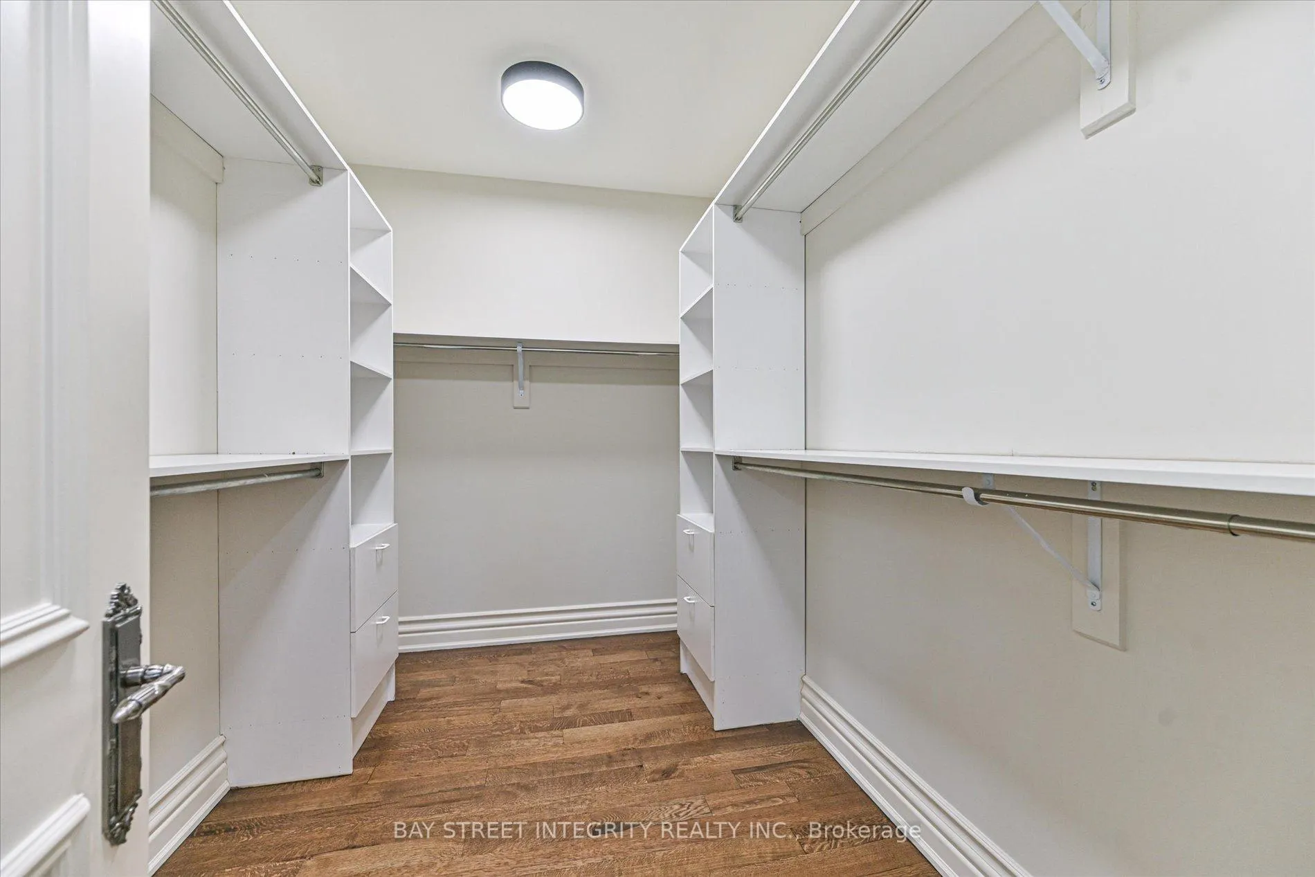 Photo 26 of 121 Caribou Road, Toronto, Bedford Park-Nortown — HOMEH