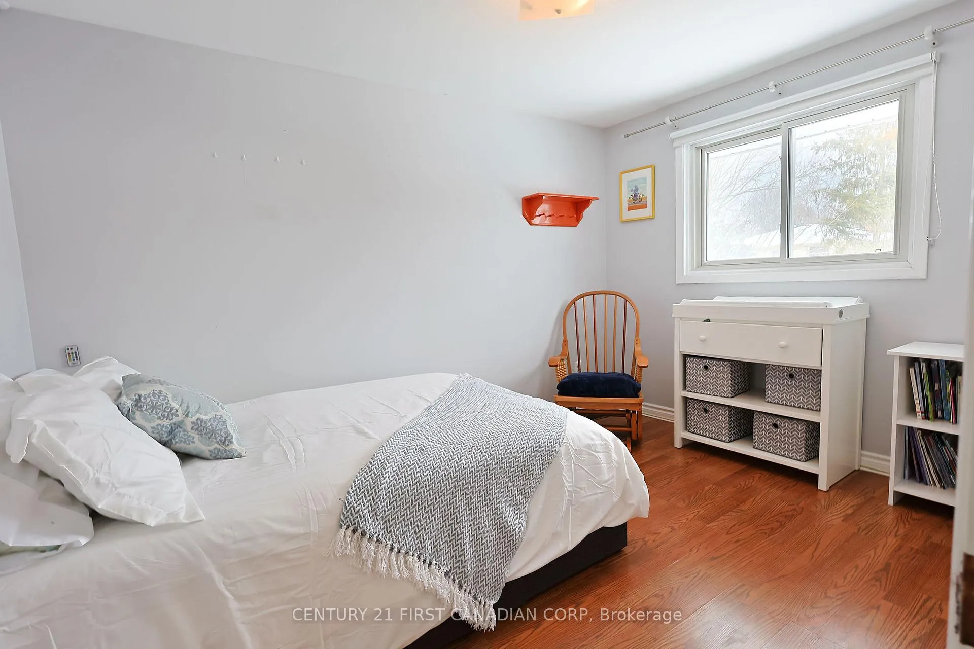 Photo 22 of 696 Griffith Street, London, South K — HOMEH
