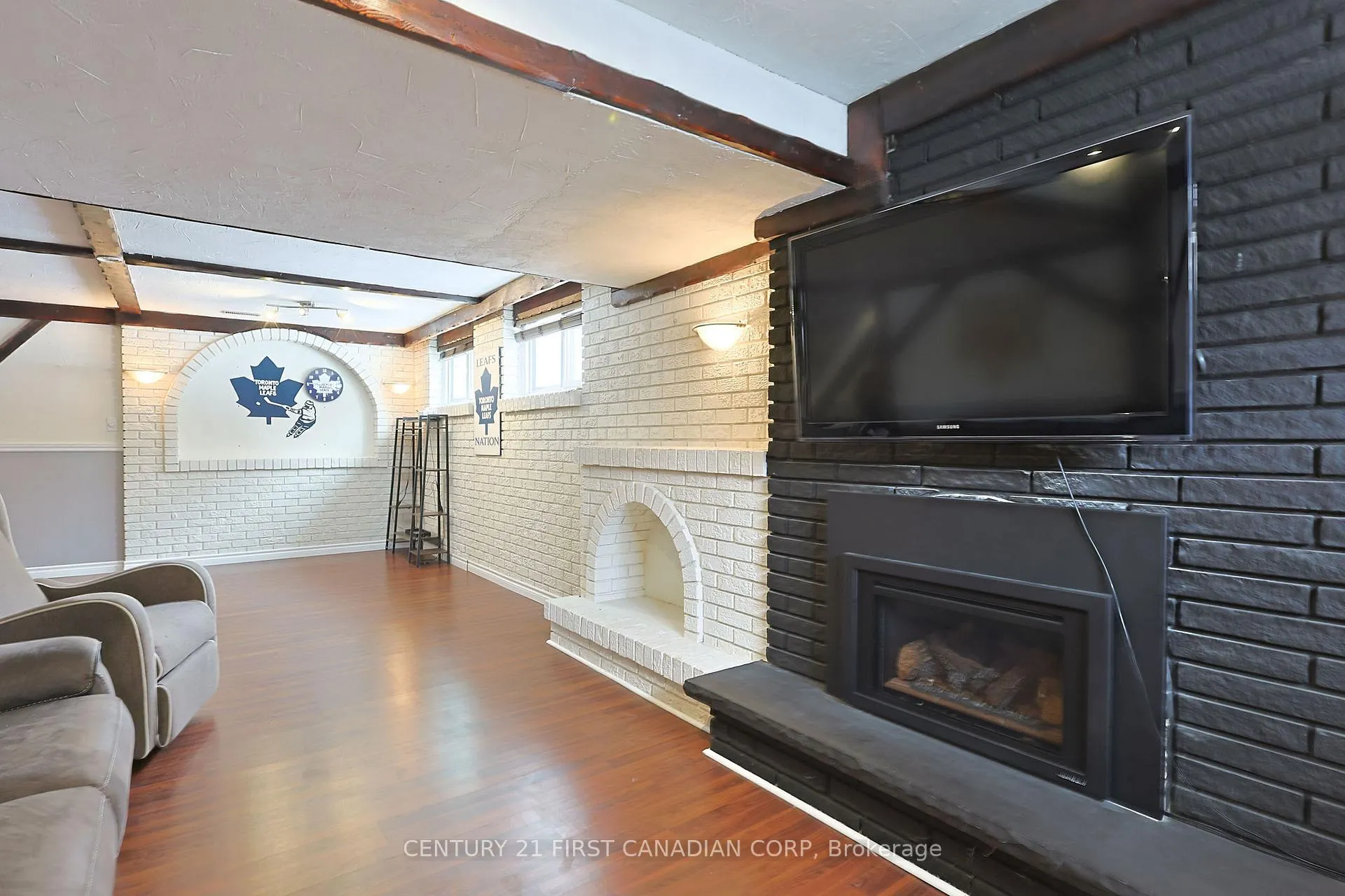 Photo 30 of 696 Griffith Street, London, South K — HOMEH