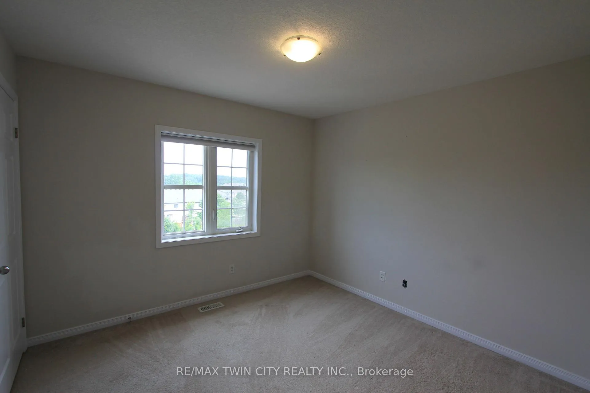 Photo 22 of Unit 3E, 255 Maitland Street, Kitchener — HOMEH
