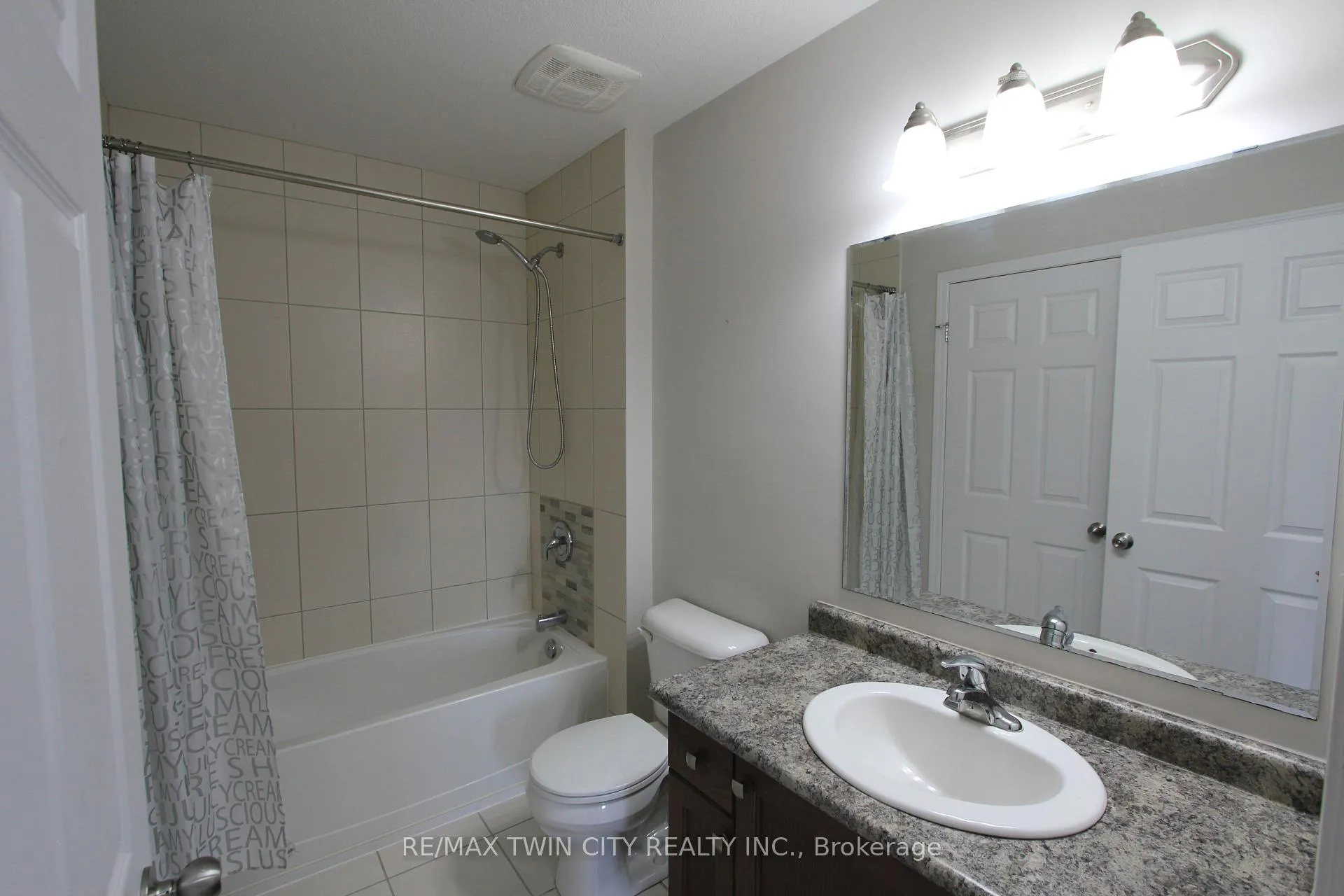 Photo 29 of Unit 3E, 255 Maitland Street, Kitchener — HOMEH