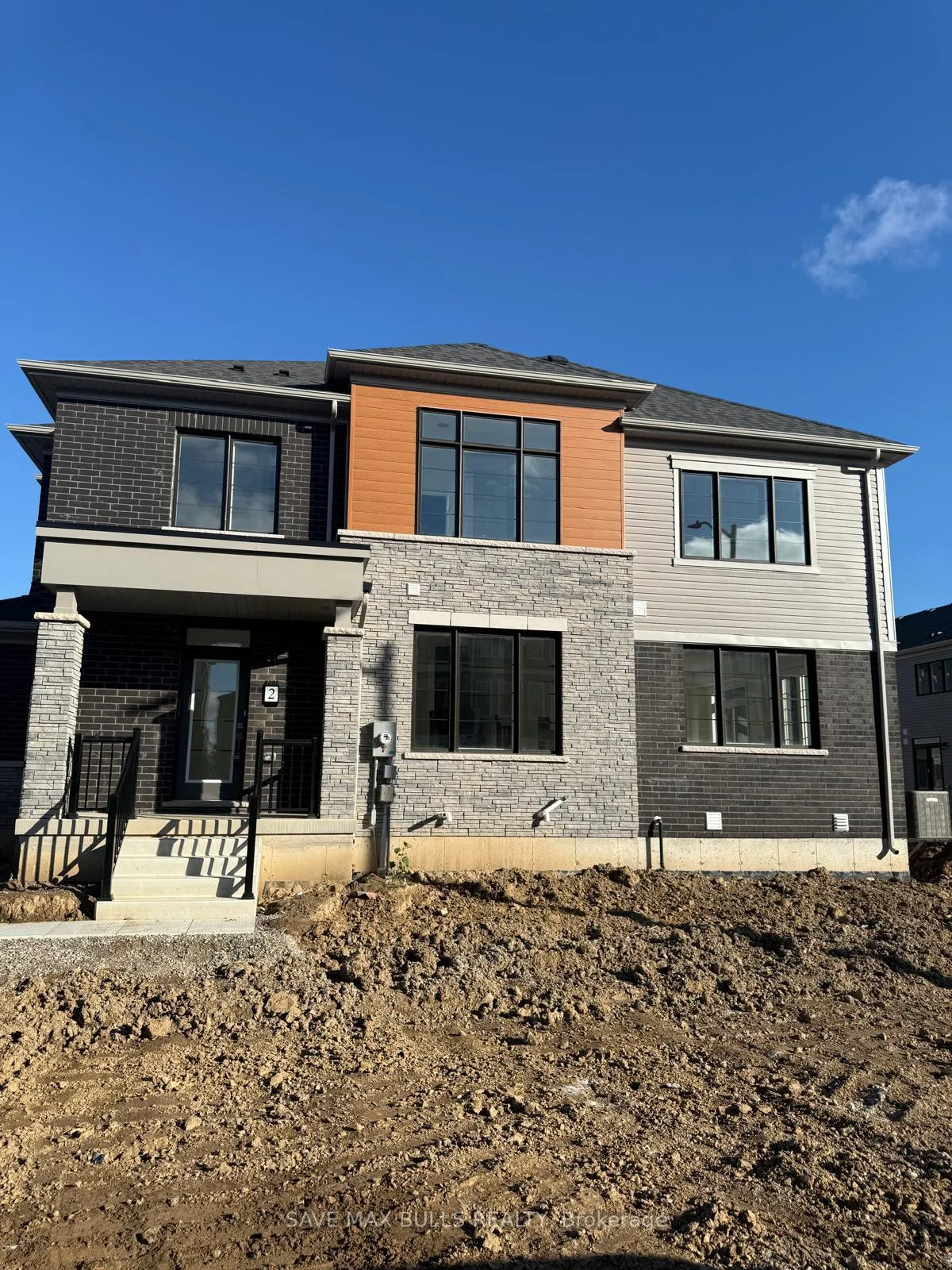 Photo 16 of 2 Riley Park Drive, Haldimand — HOMEH