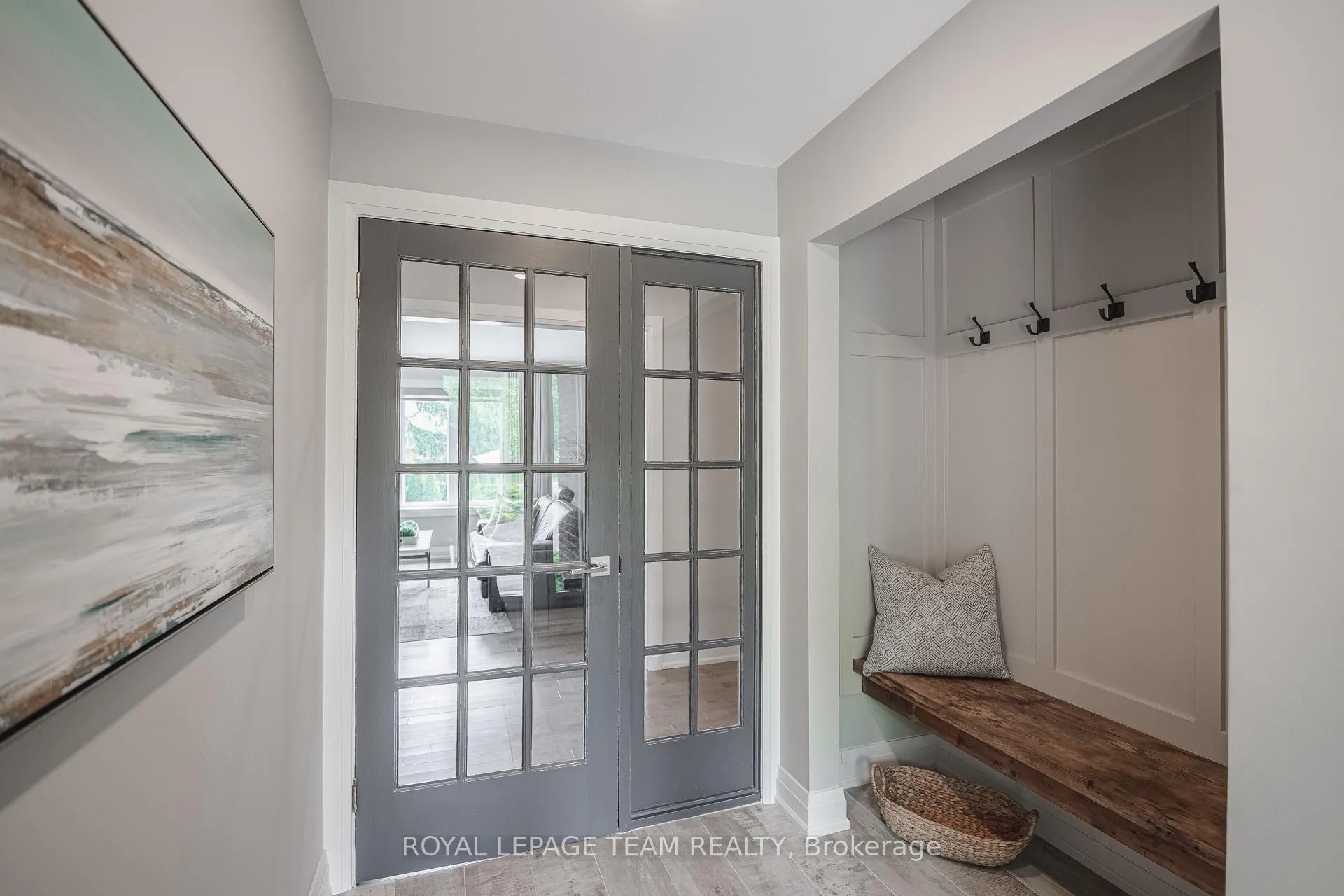 Photo 4 of 1085 Lena Avenue, Ottawa, Manotick Long Island & Nicholls Island — HOMEH