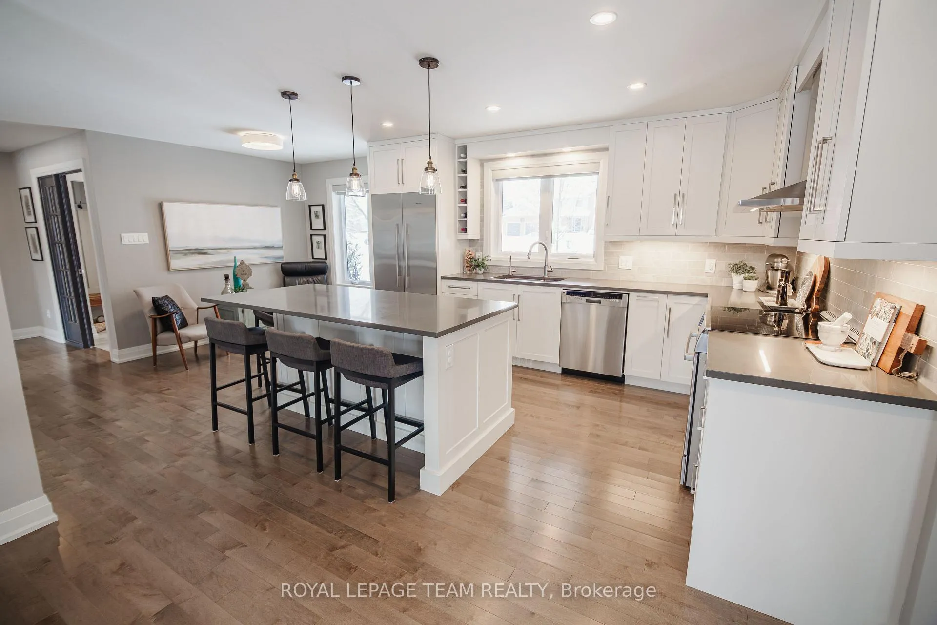 Photo 11 of 1085 Lena Avenue, Ottawa, Manotick Long Island & Nicholls Island — HOMEH