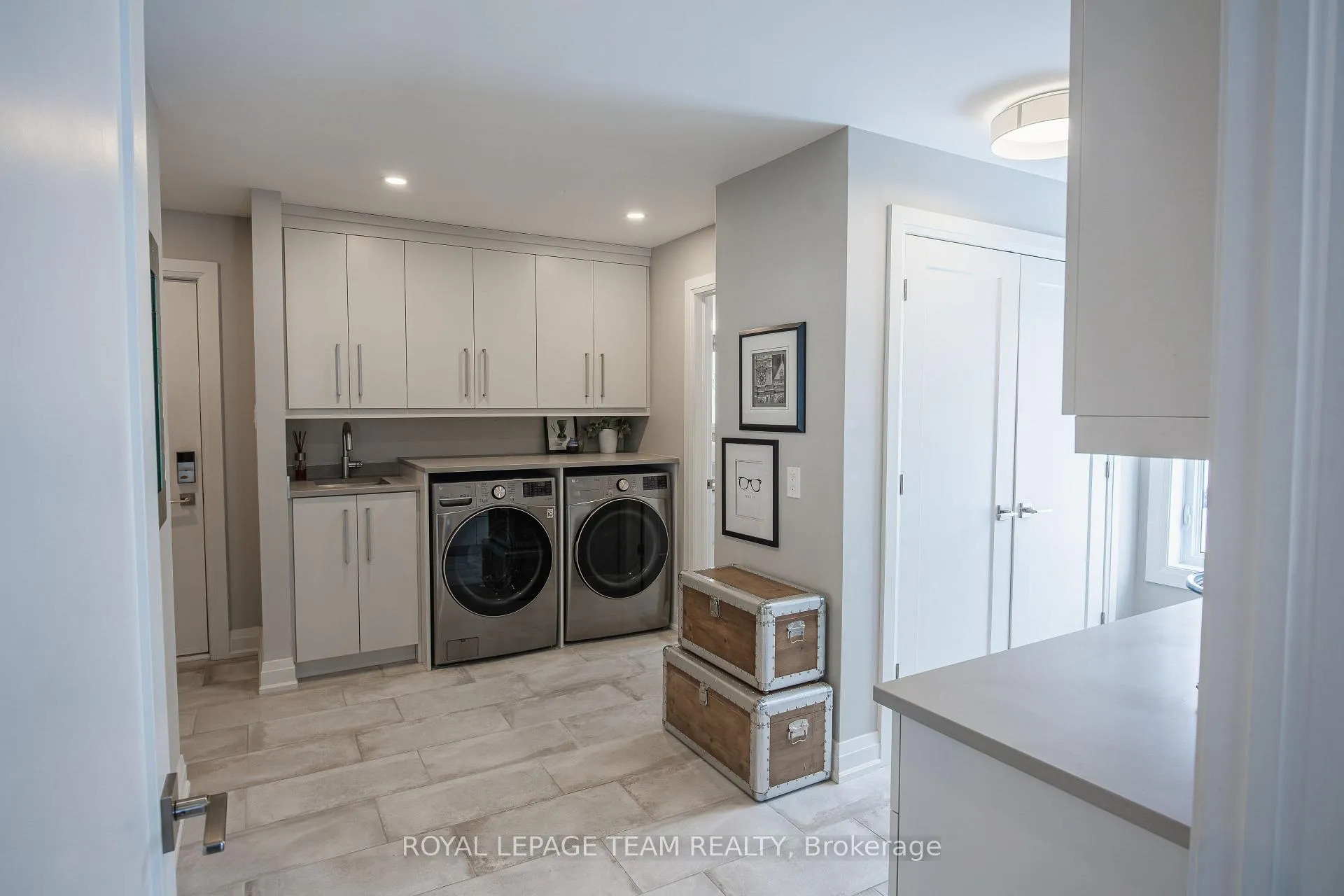 Photo 29 of 1085 Lena Avenue, Ottawa, Manotick Long Island & Nicholls Island — HOMEH