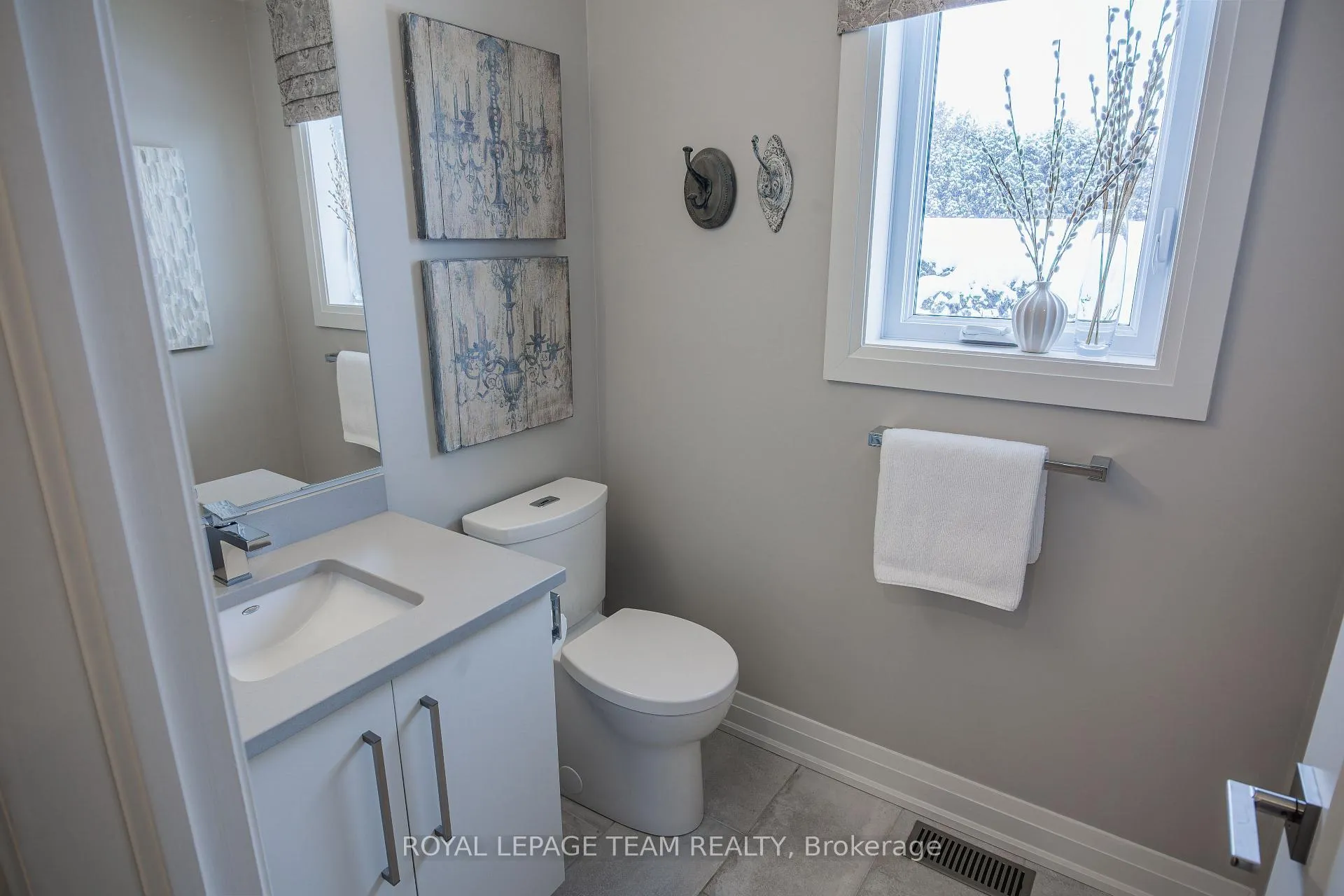 Photo 32 of 1085 Lena Avenue, Ottawa, Manotick Long Island & Nicholls Island — HOMEH