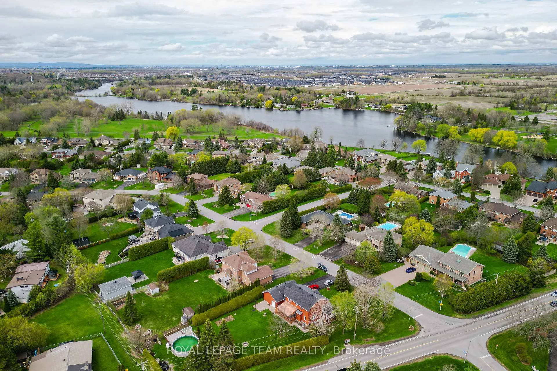 Photo 40 of 1085 Lena Avenue, Ottawa, Manotick Long Island & Nicholls Island — HOMEH
